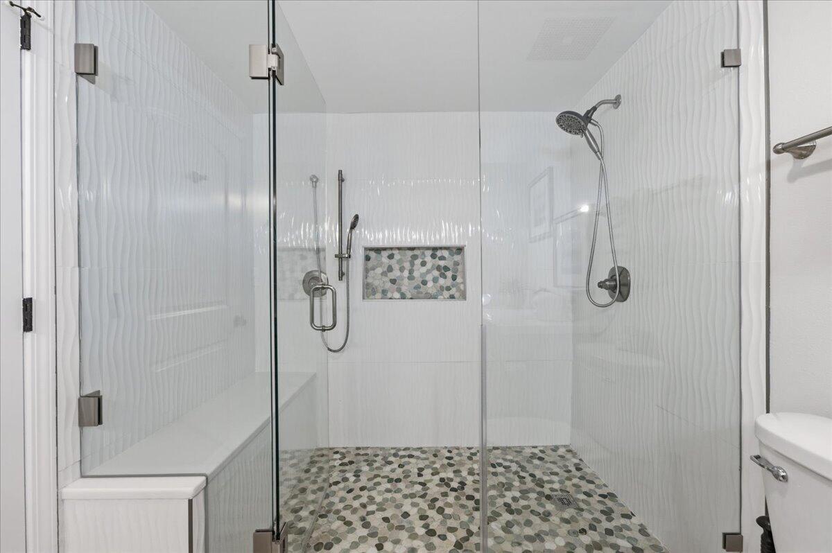 8477 Gulf Boulevard Navarre FL 32566
