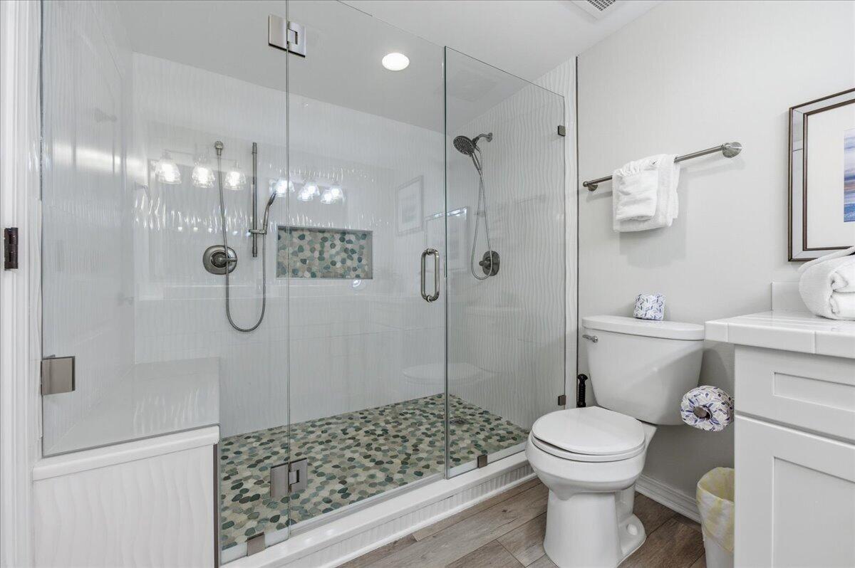 8477 Gulf Boulevard Navarre FL 32566