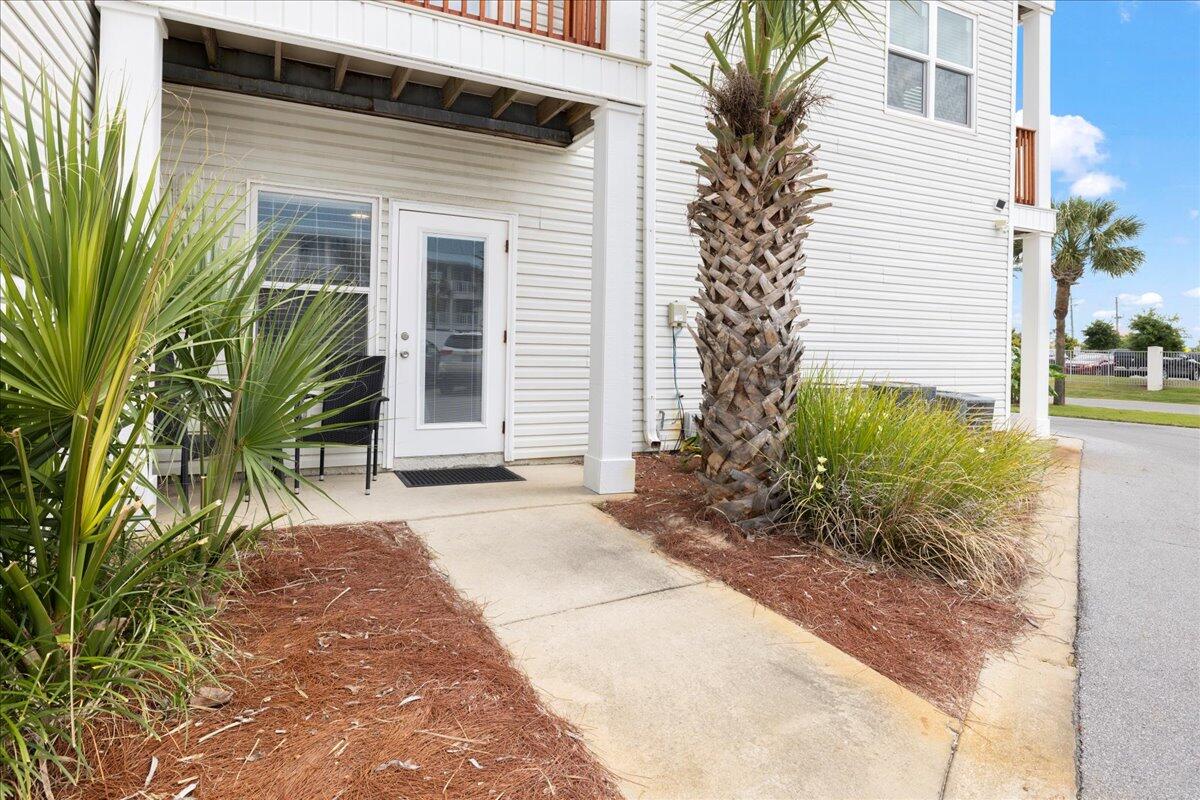 1995 Devmor Court Fort Walton Beach FL 32548