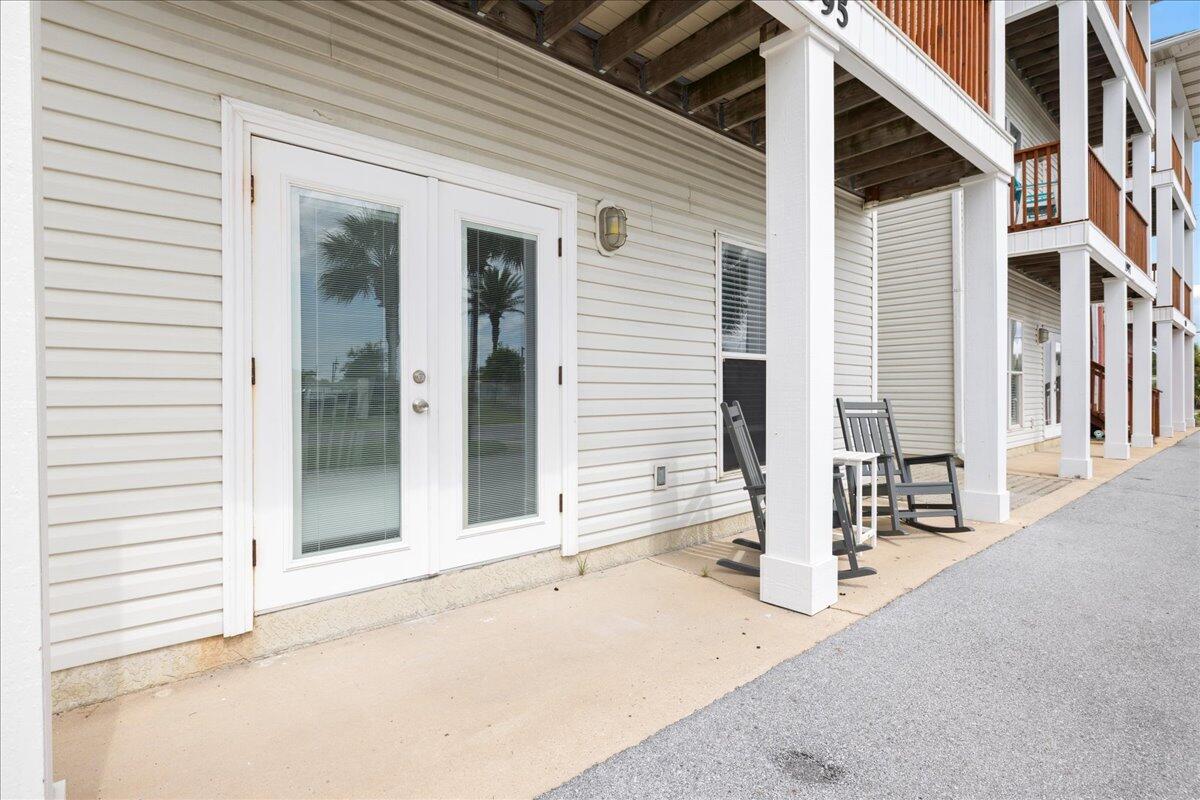 1995 Devmor Court Fort Walton Beach FL 32548