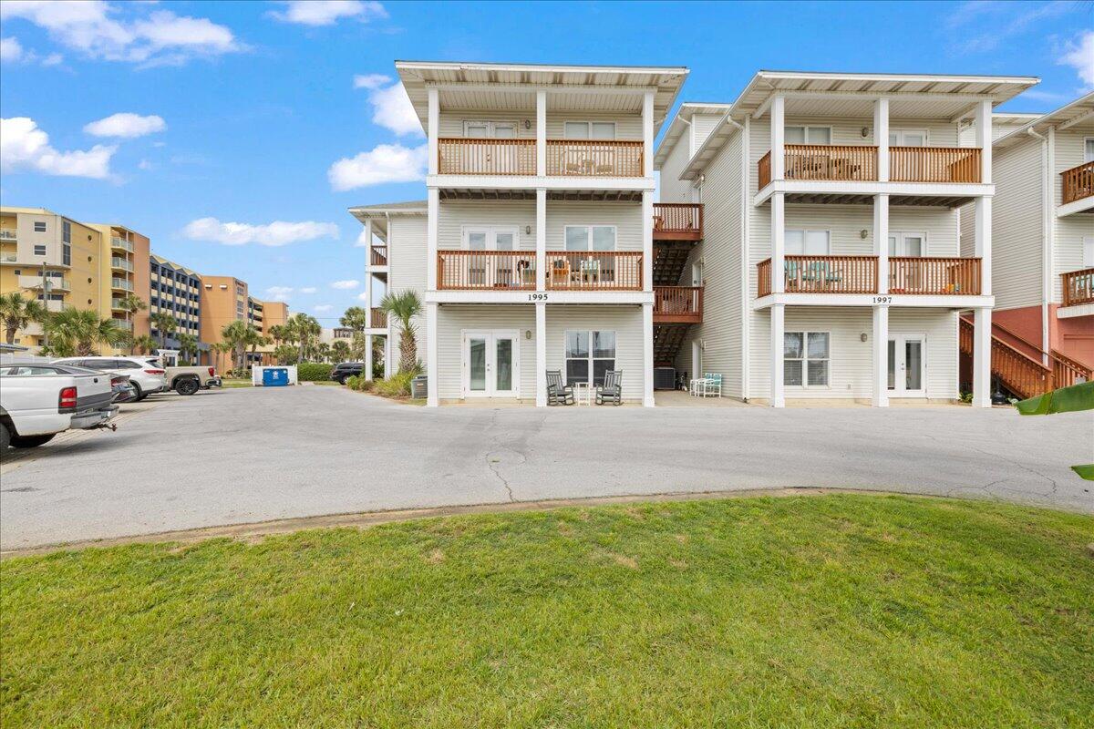 1995 Devmor Court Fort Walton Beach FL 32548