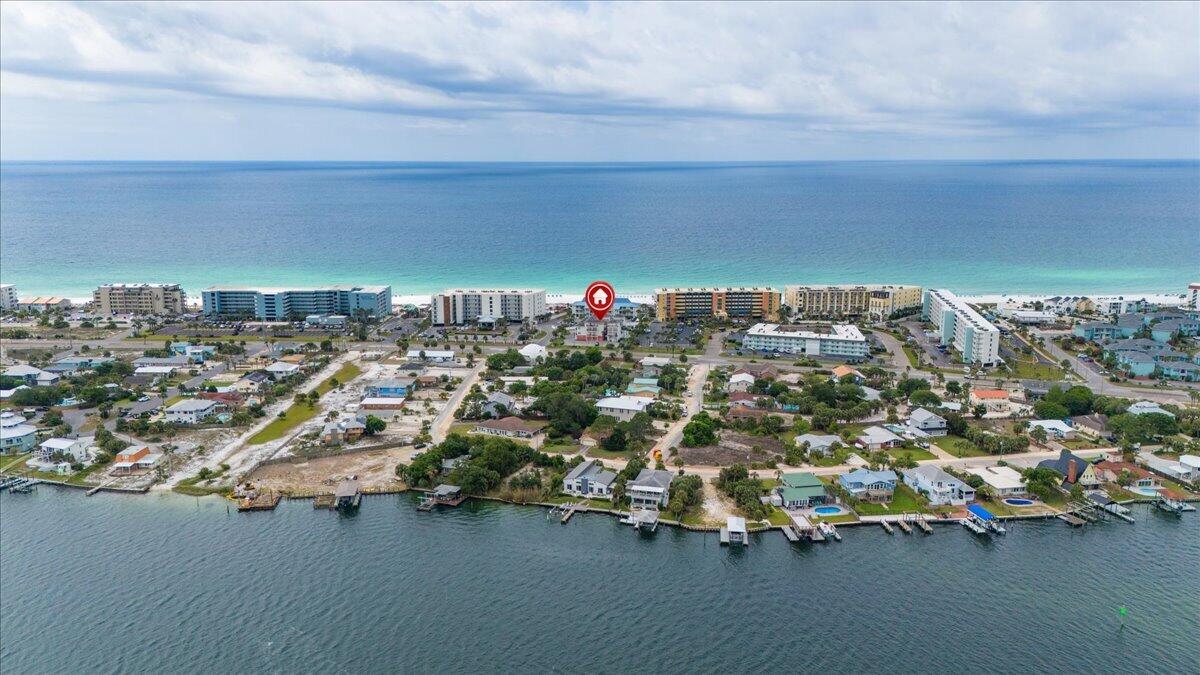1995 Devmor Court Fort Walton Beach FL 32548