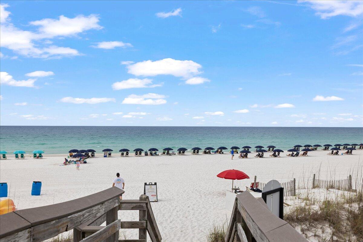 1995 Devmor Court Fort Walton Beach FL 32548