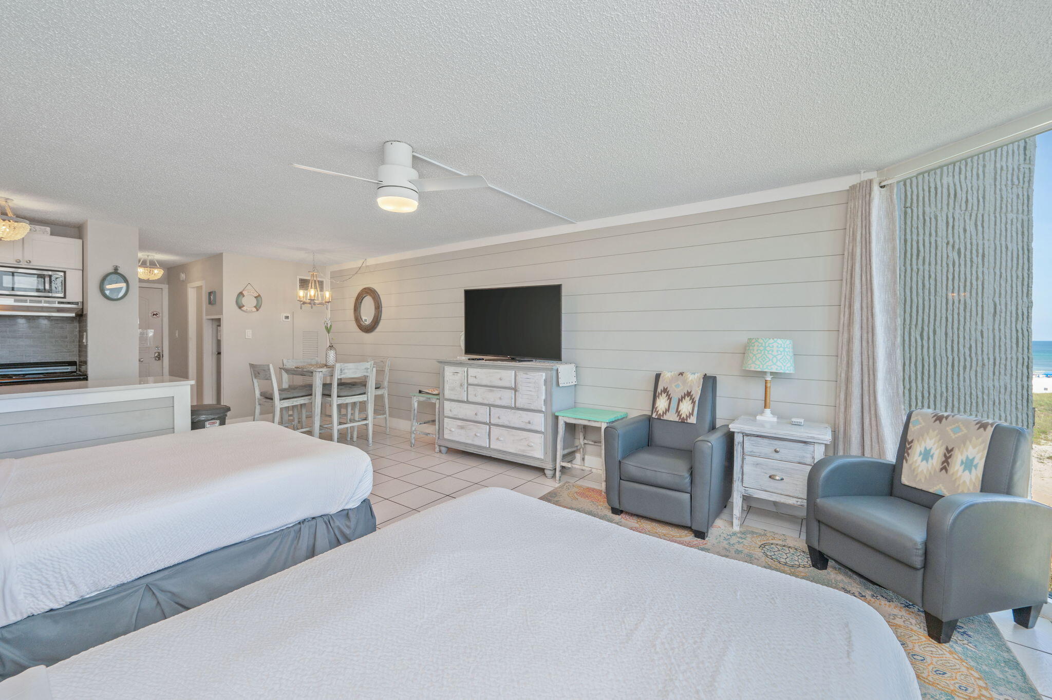 8817 S Thomas Drive Panama City Beach FL 32408