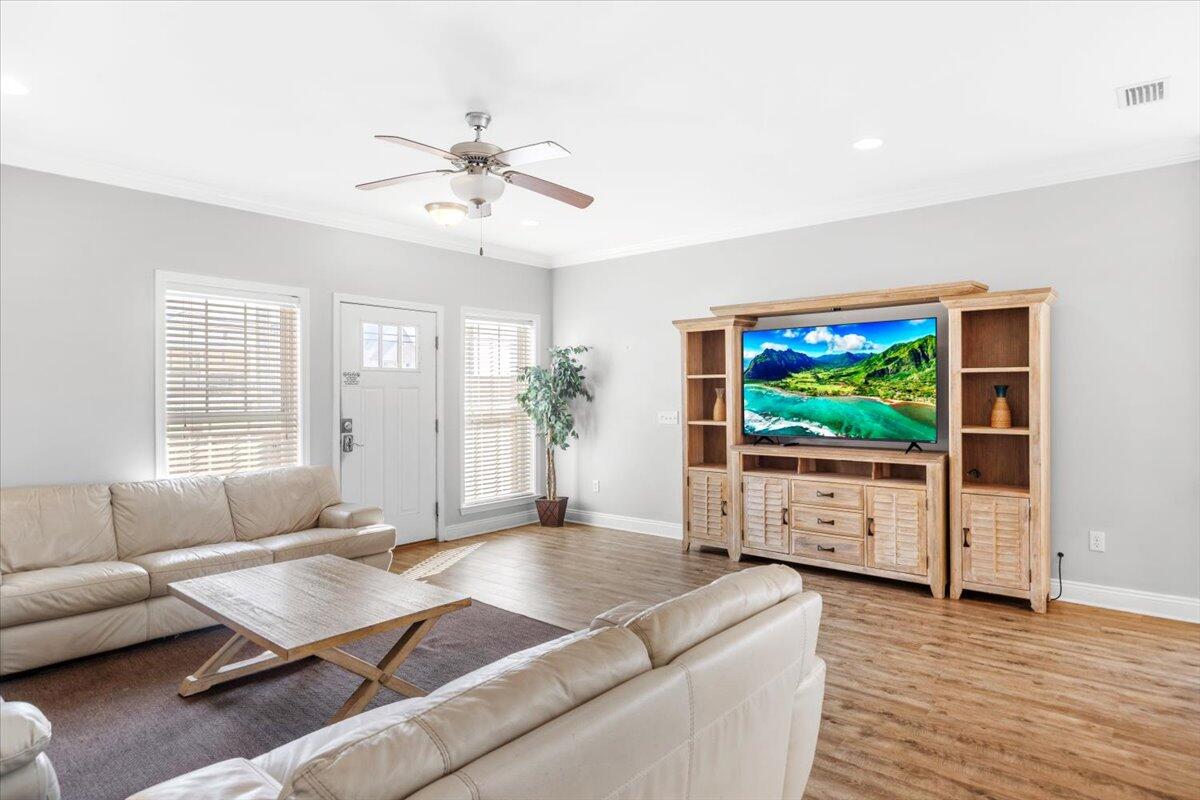 6006 Thomas Drive Panama City Beach FL 32408