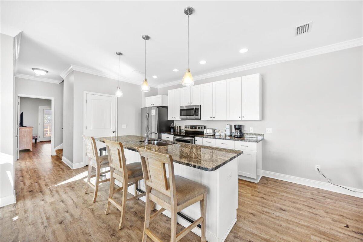 6006 Thomas Drive Panama City Beach FL 32408