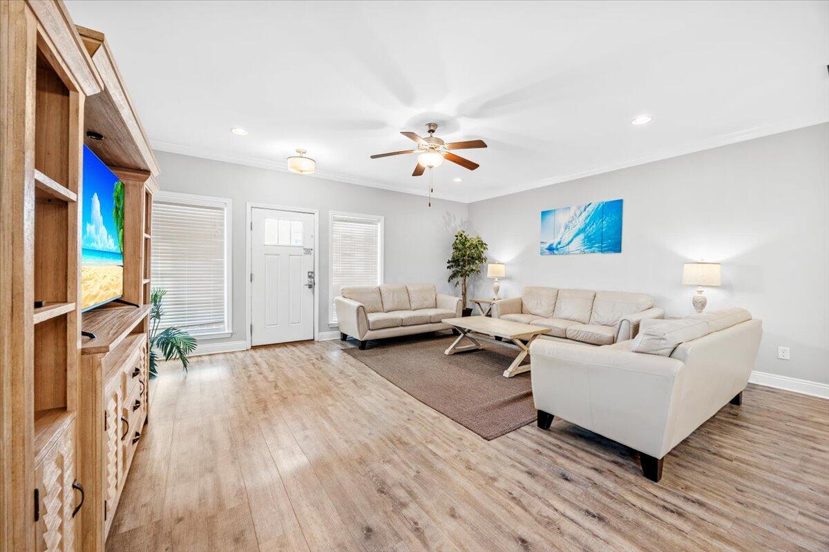 6006 Thomas Drive Panama City Beach FL 32408