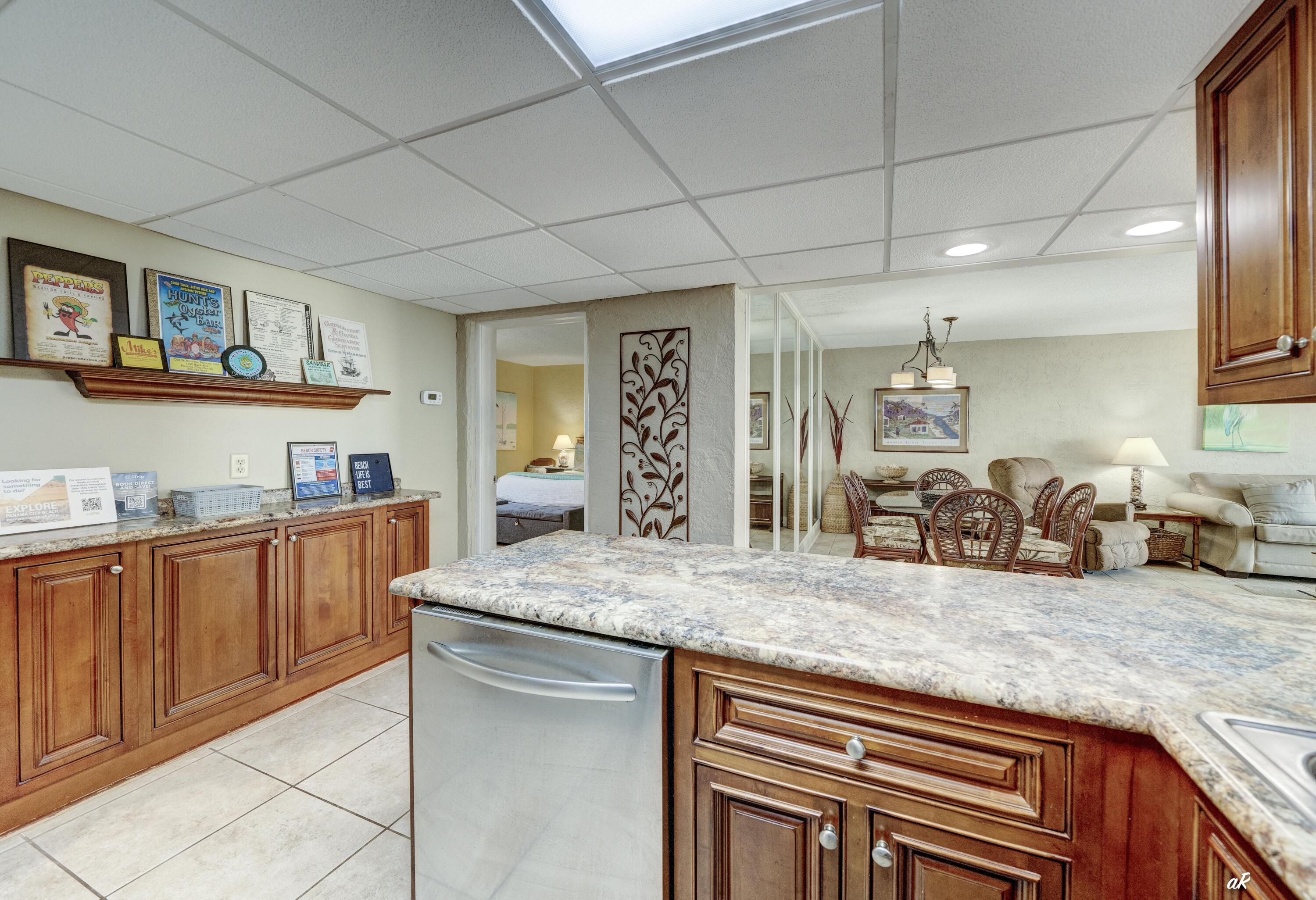 8727 Thomas Drive Panama City Beach FL 32408