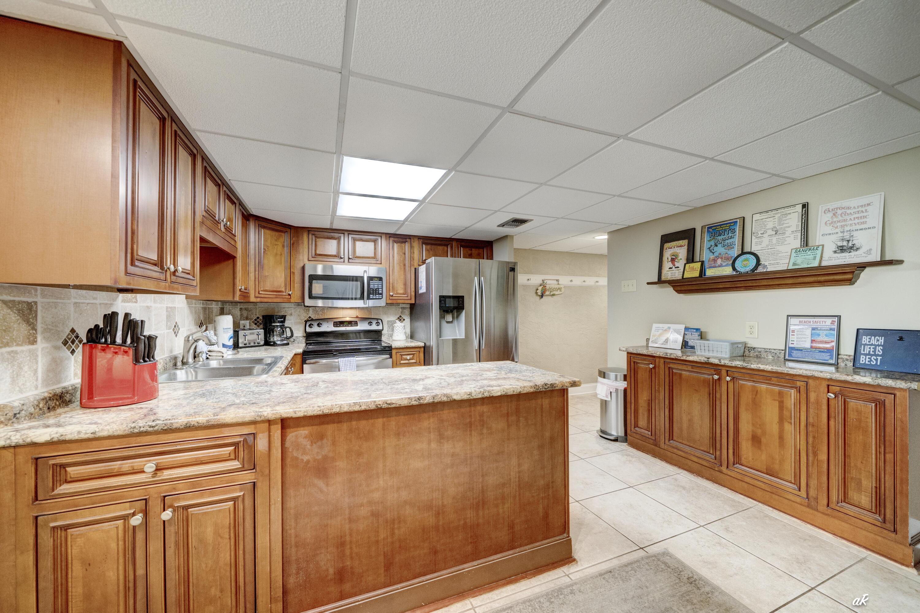 8727 Thomas Drive Panama City Beach FL 32408