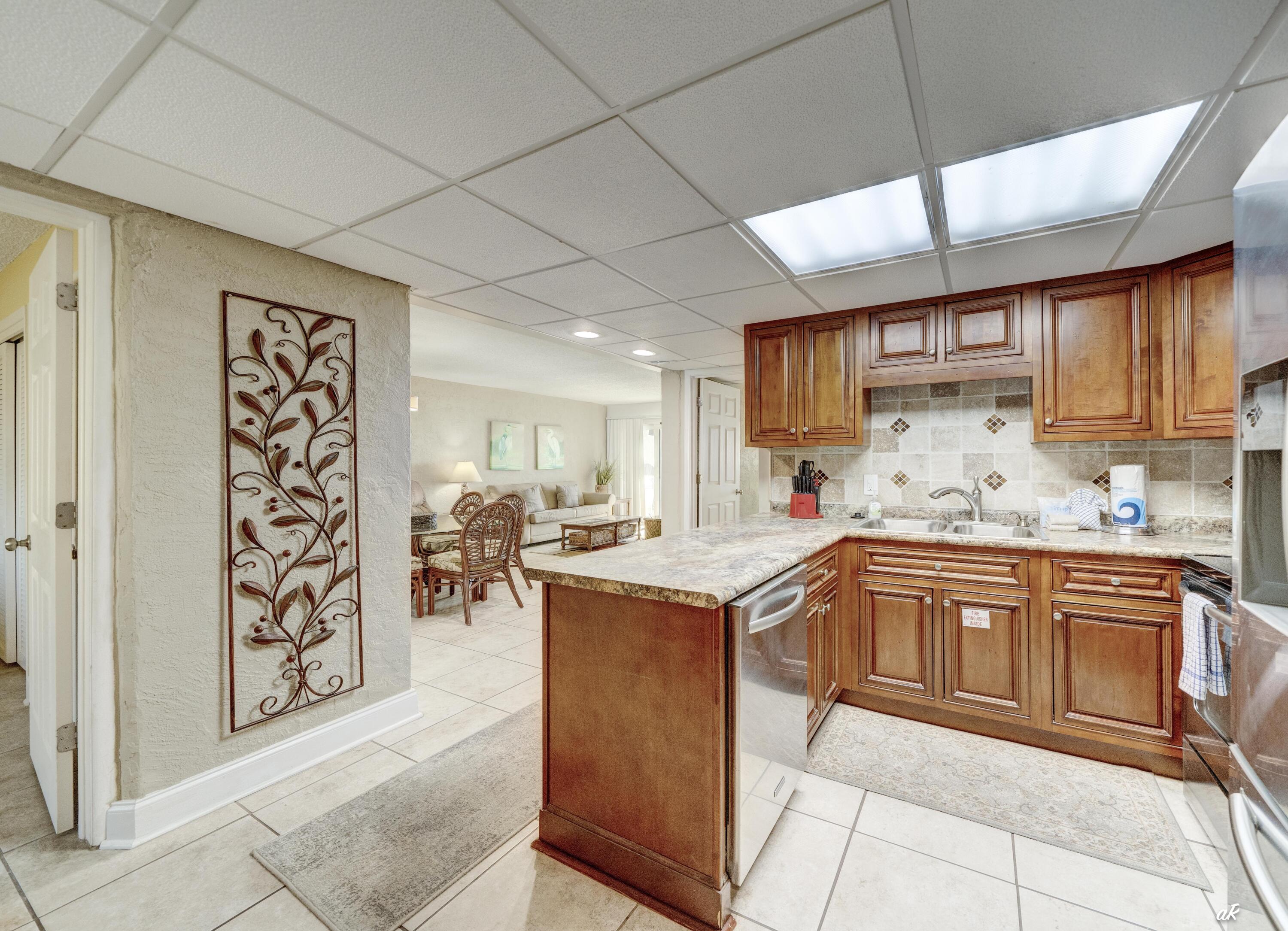 8727 Thomas Drive Panama City Beach FL 32408