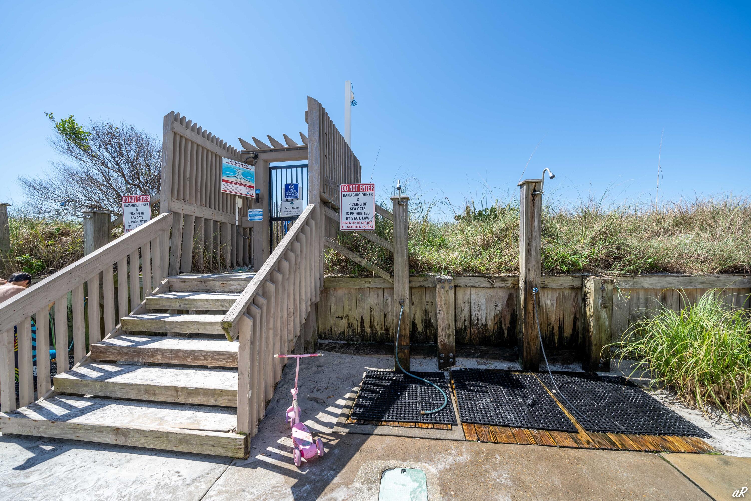 8727 Thomas Drive Panama City Beach FL 32408