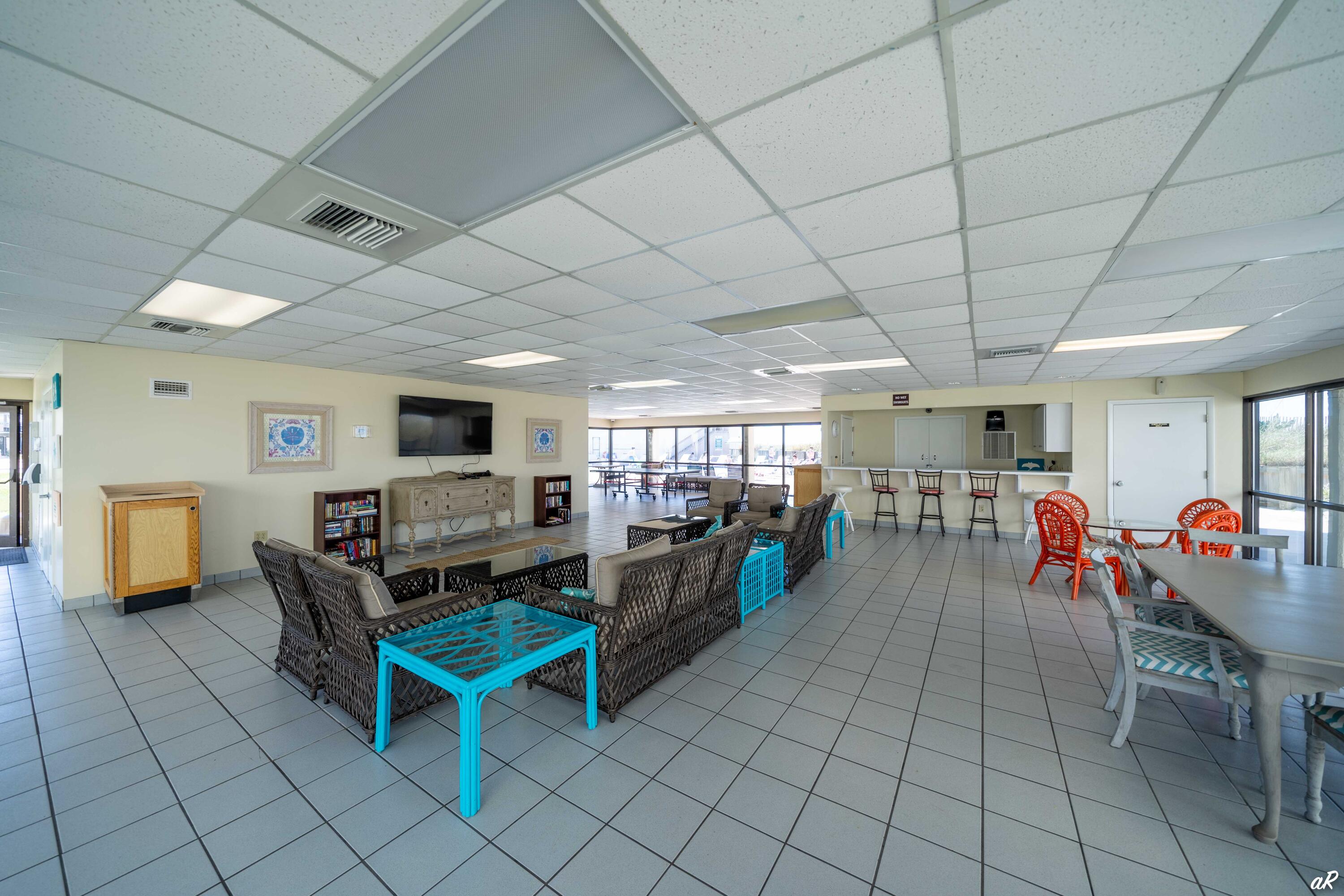 8727 Thomas Drive Panama City Beach FL 32408