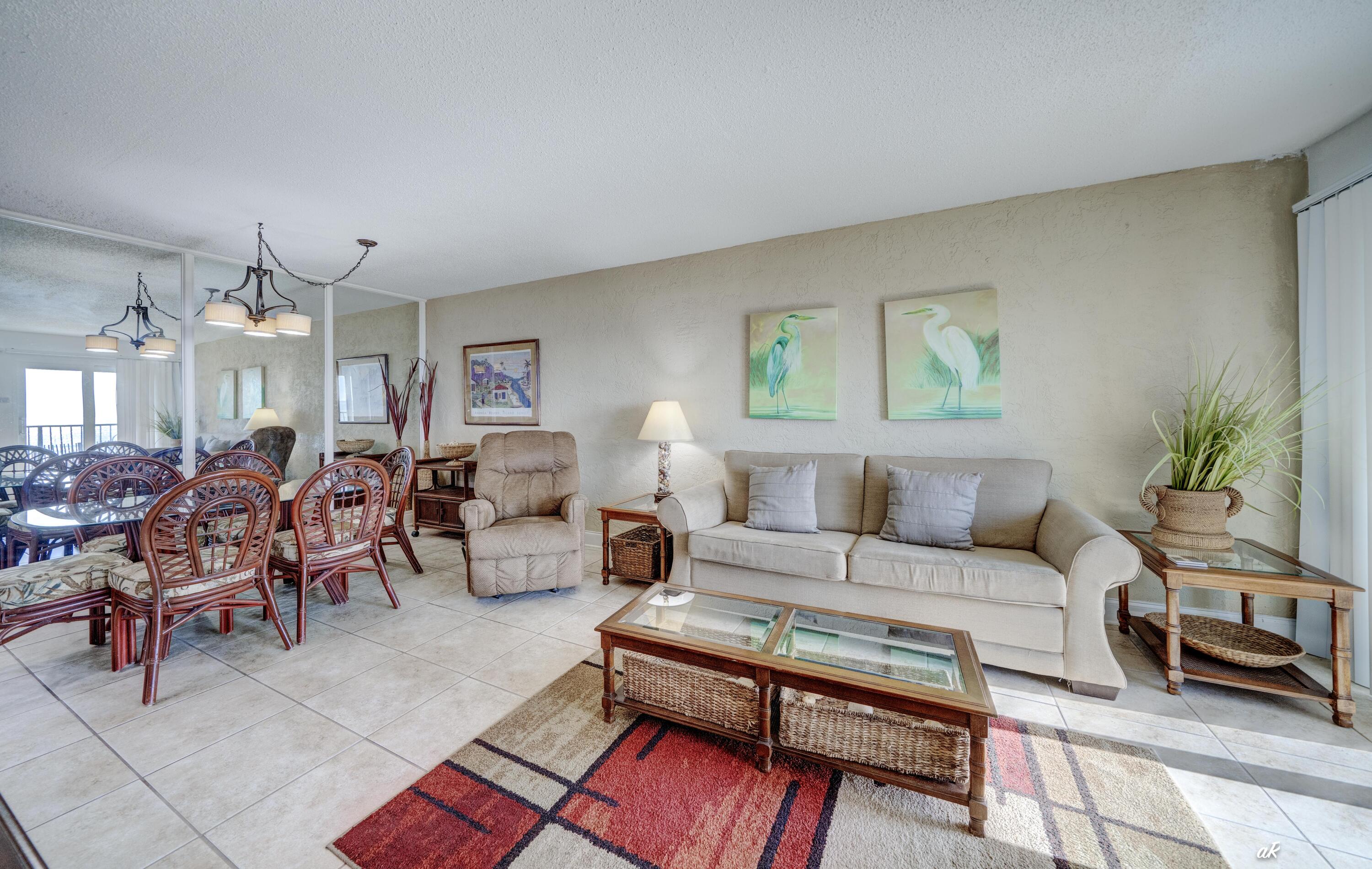 8727 Thomas Drive Panama City Beach FL 32408