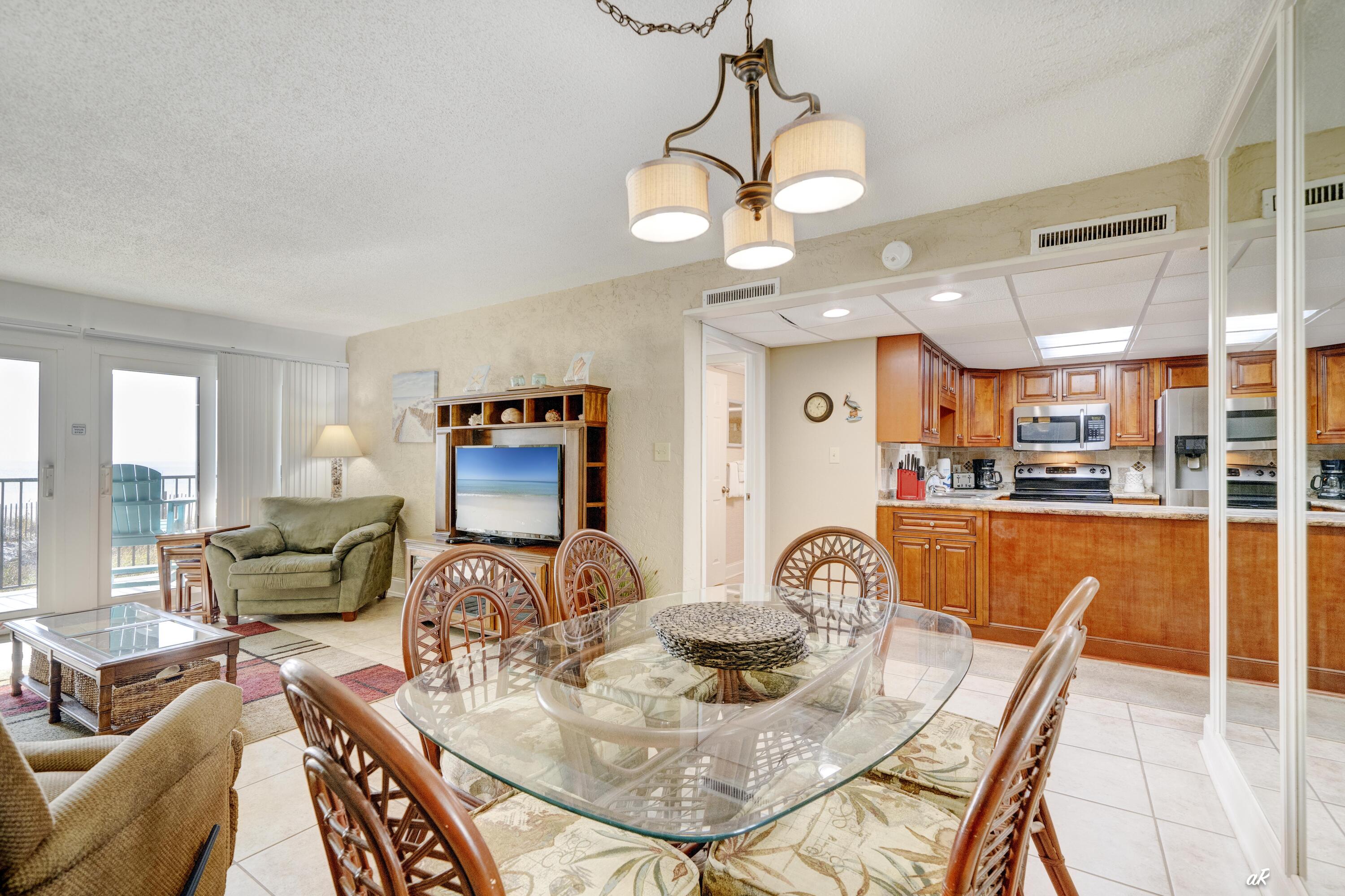 8727 Thomas Drive Panama City Beach FL 32408