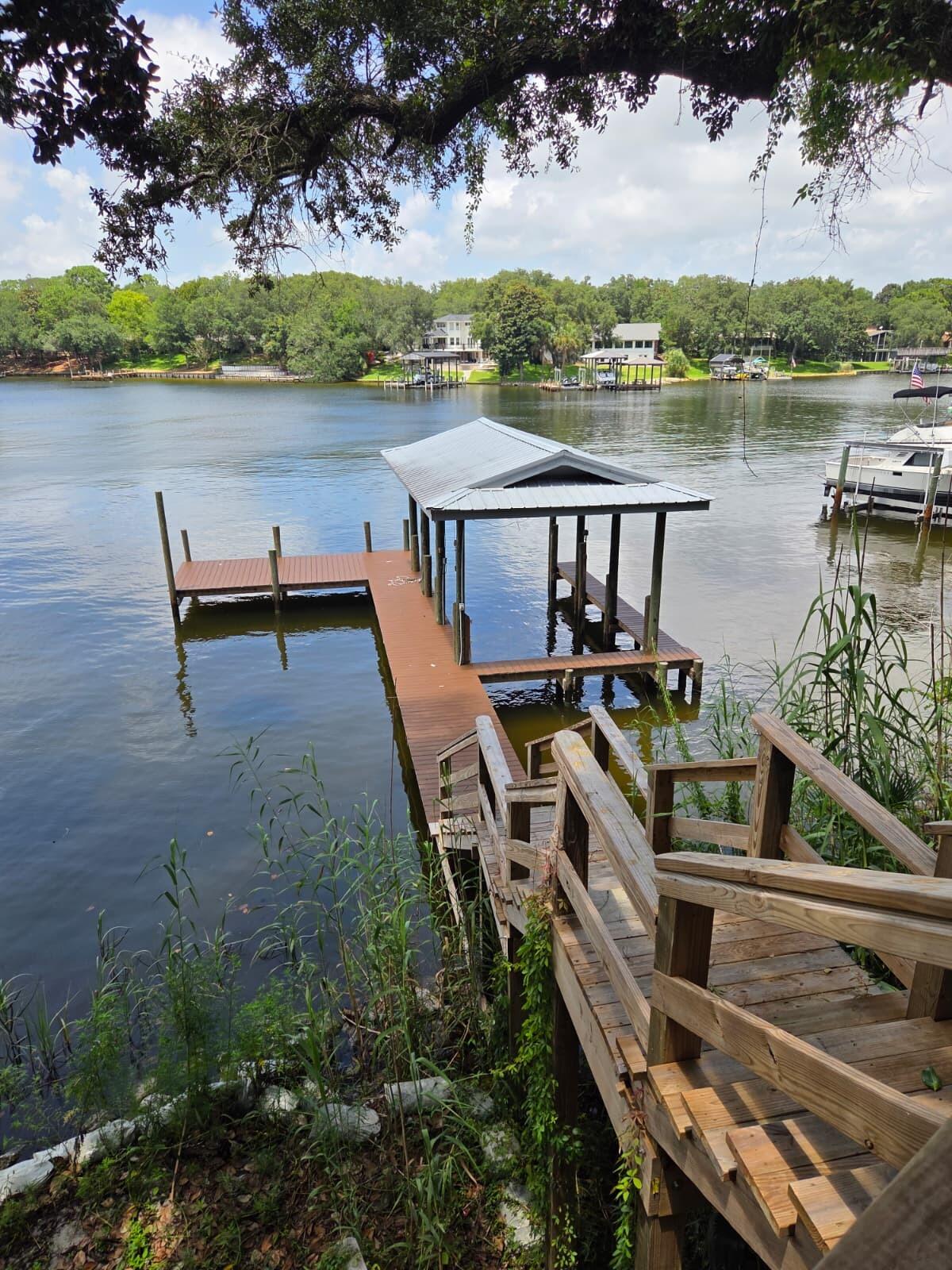 37 Carl Brandt Drive Shalimar FL 32579