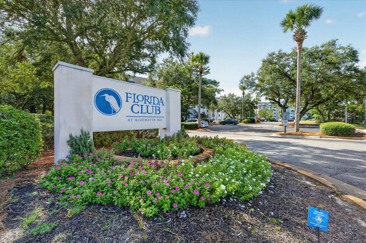 4276 Calinda Lane Niceville FL 32578