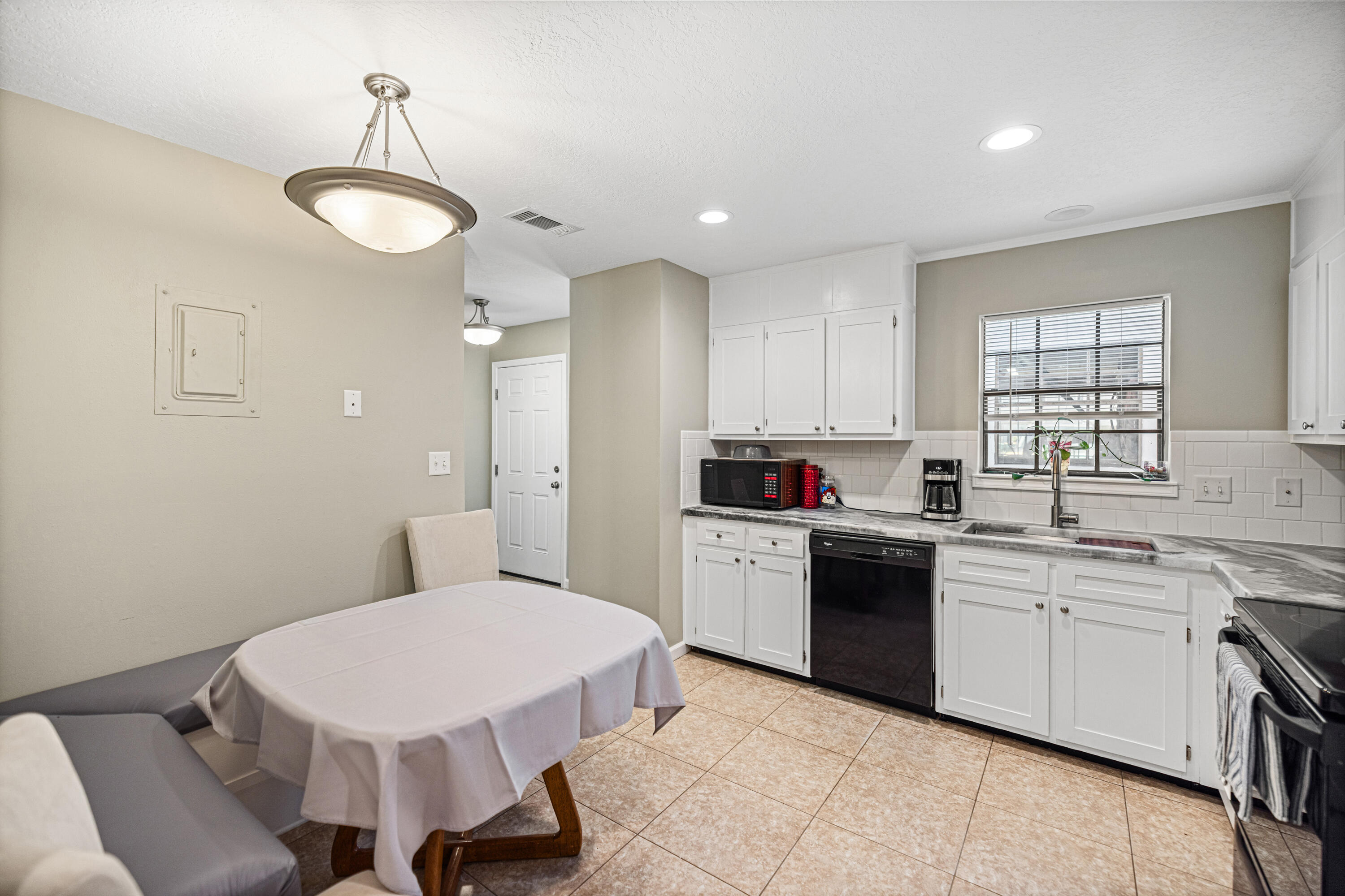 137 5th Avenue Shalimar FL 32579