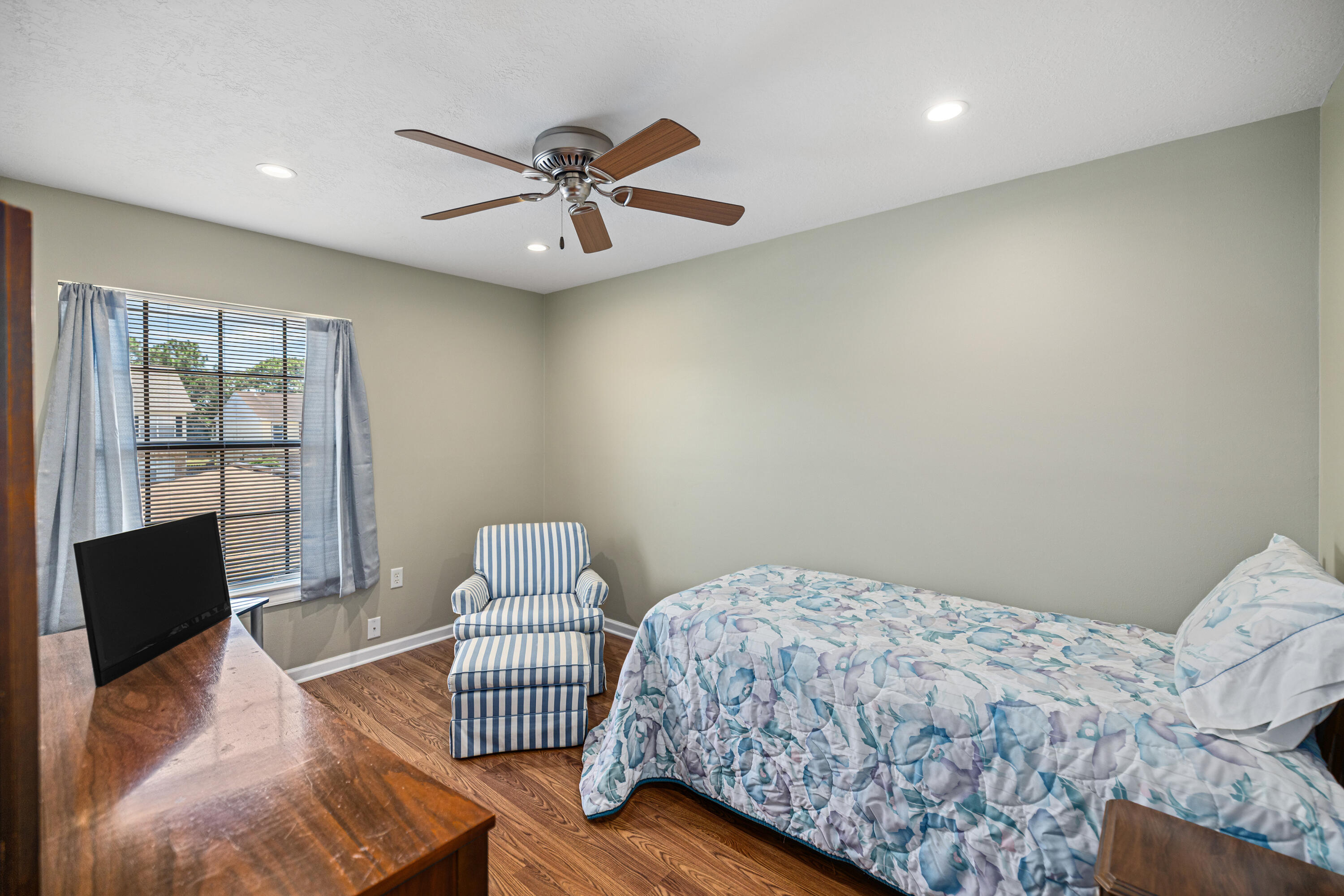 137 5th Avenue Shalimar FL 32579