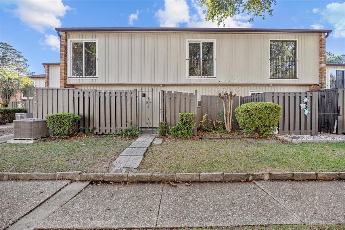 4717 Huron Drive Pensacola FL 32507