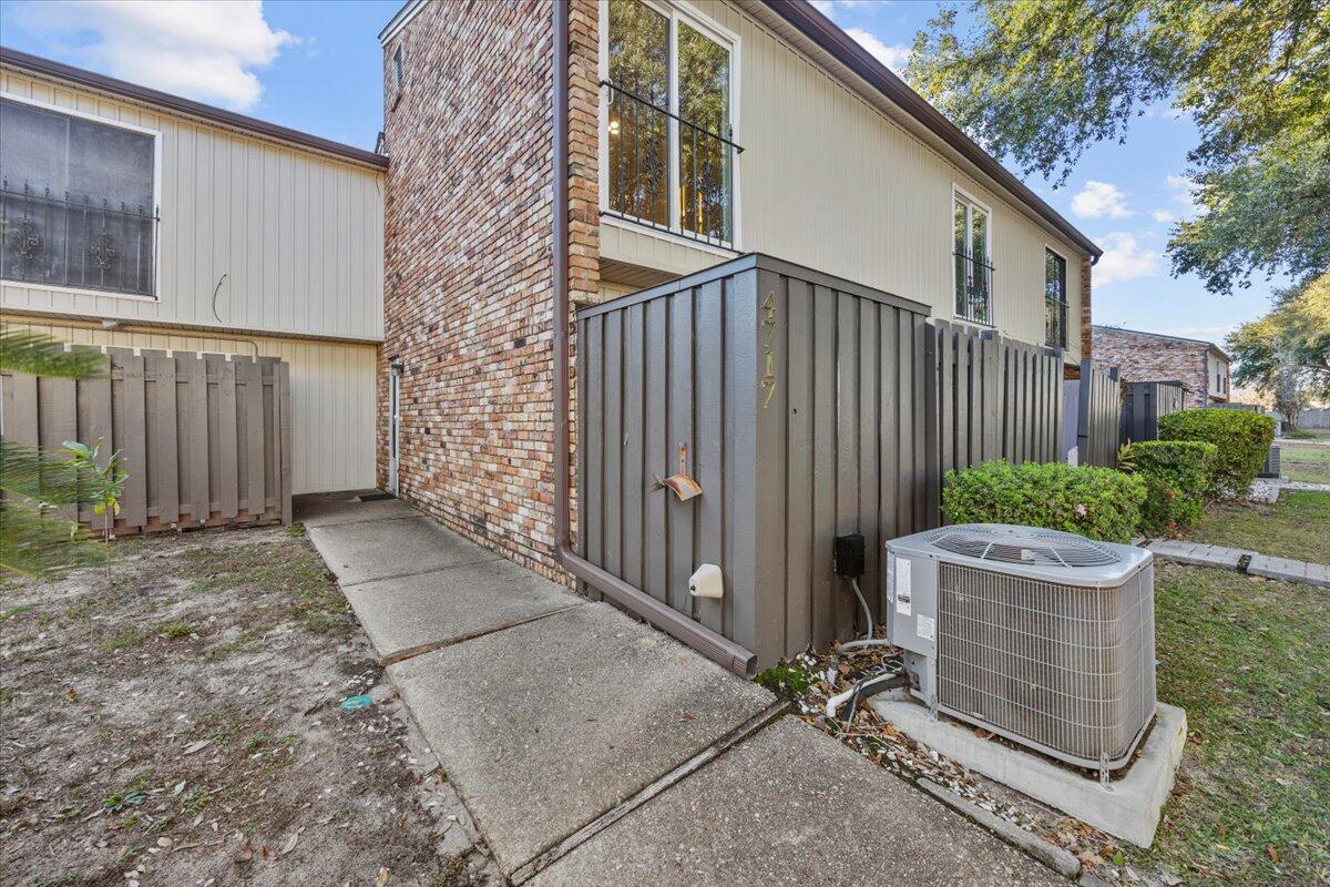4717 Huron Drive Pensacola FL 32507