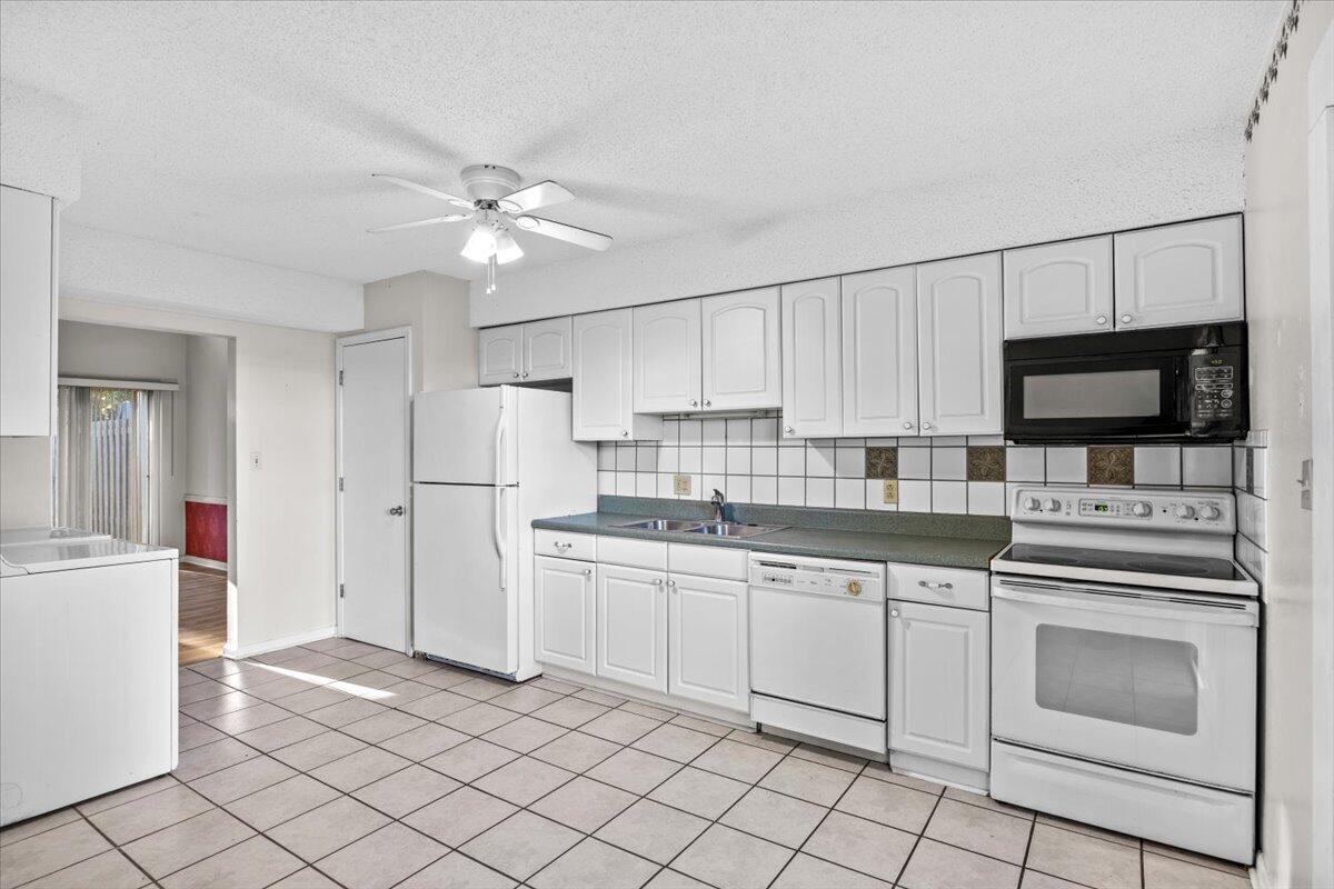 4717 Huron Drive Pensacola FL 32507