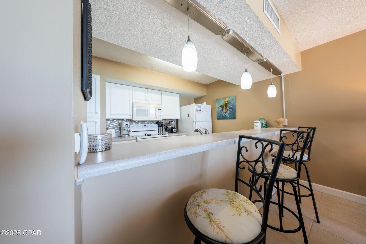 7205 Thomas Drive Panama City Beach FL 32408