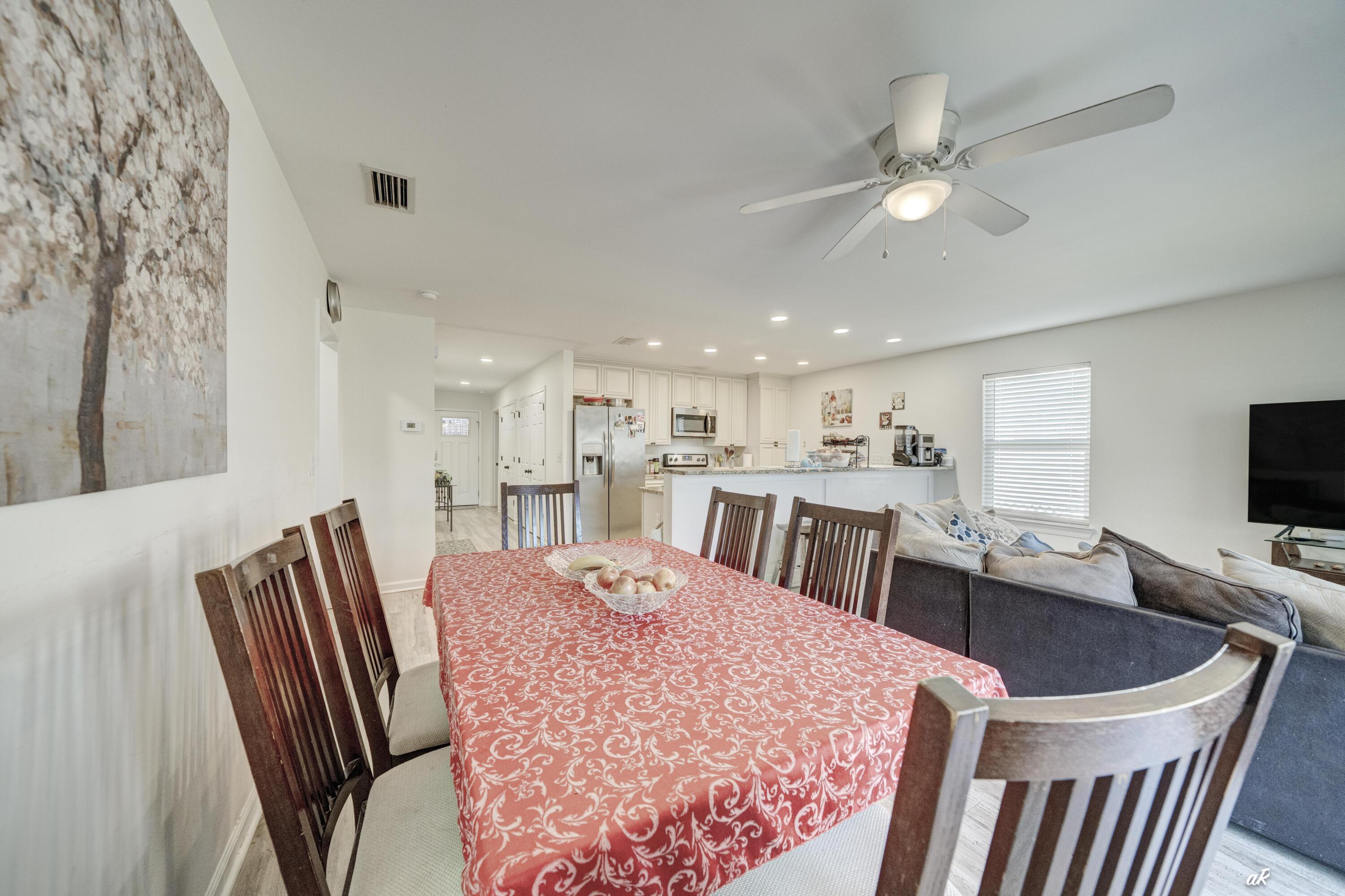 2432 Valley Oak Court A&b Panama City Beach FL 32408