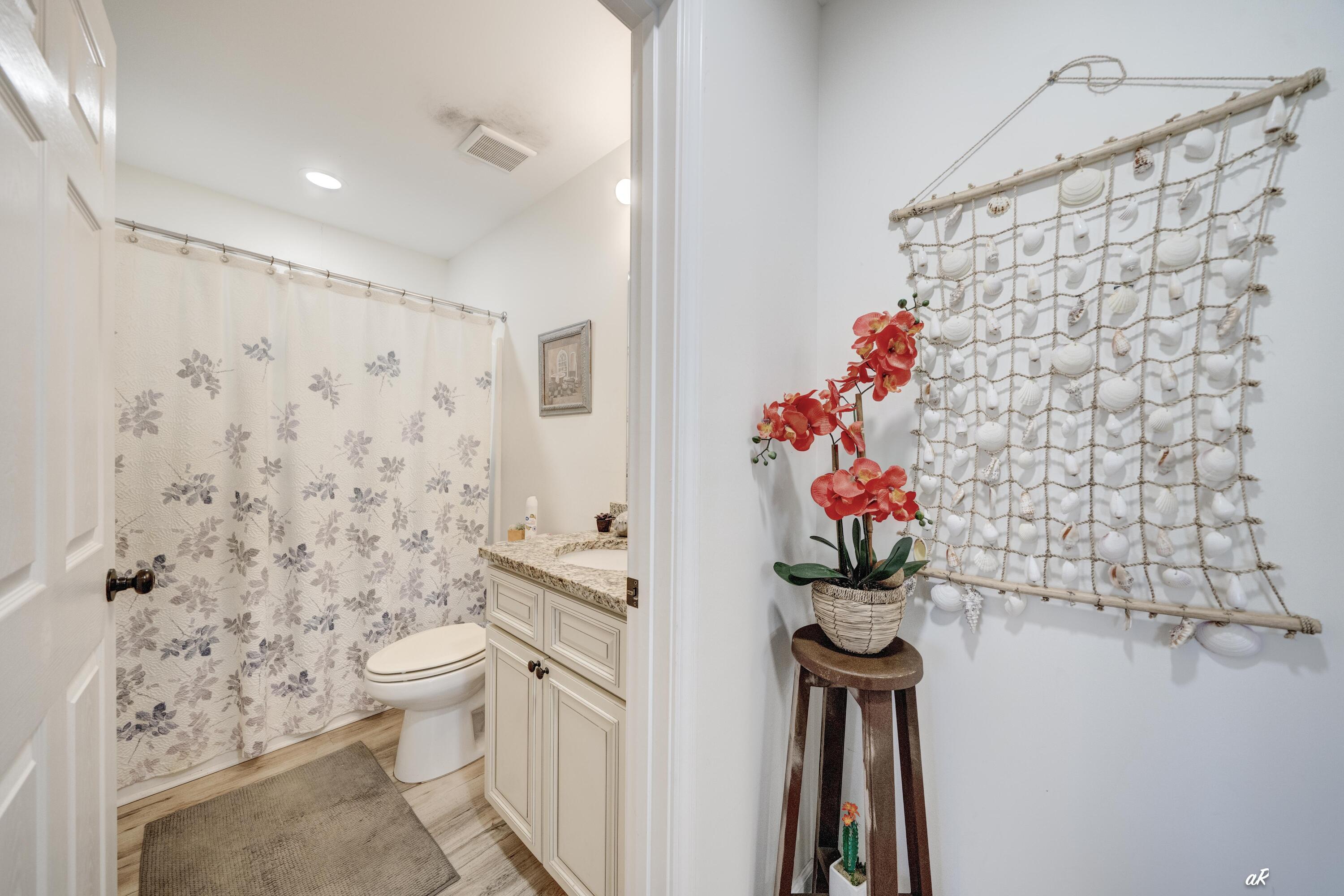 2432 Valley Oak Court A&b Panama City Beach FL 32408