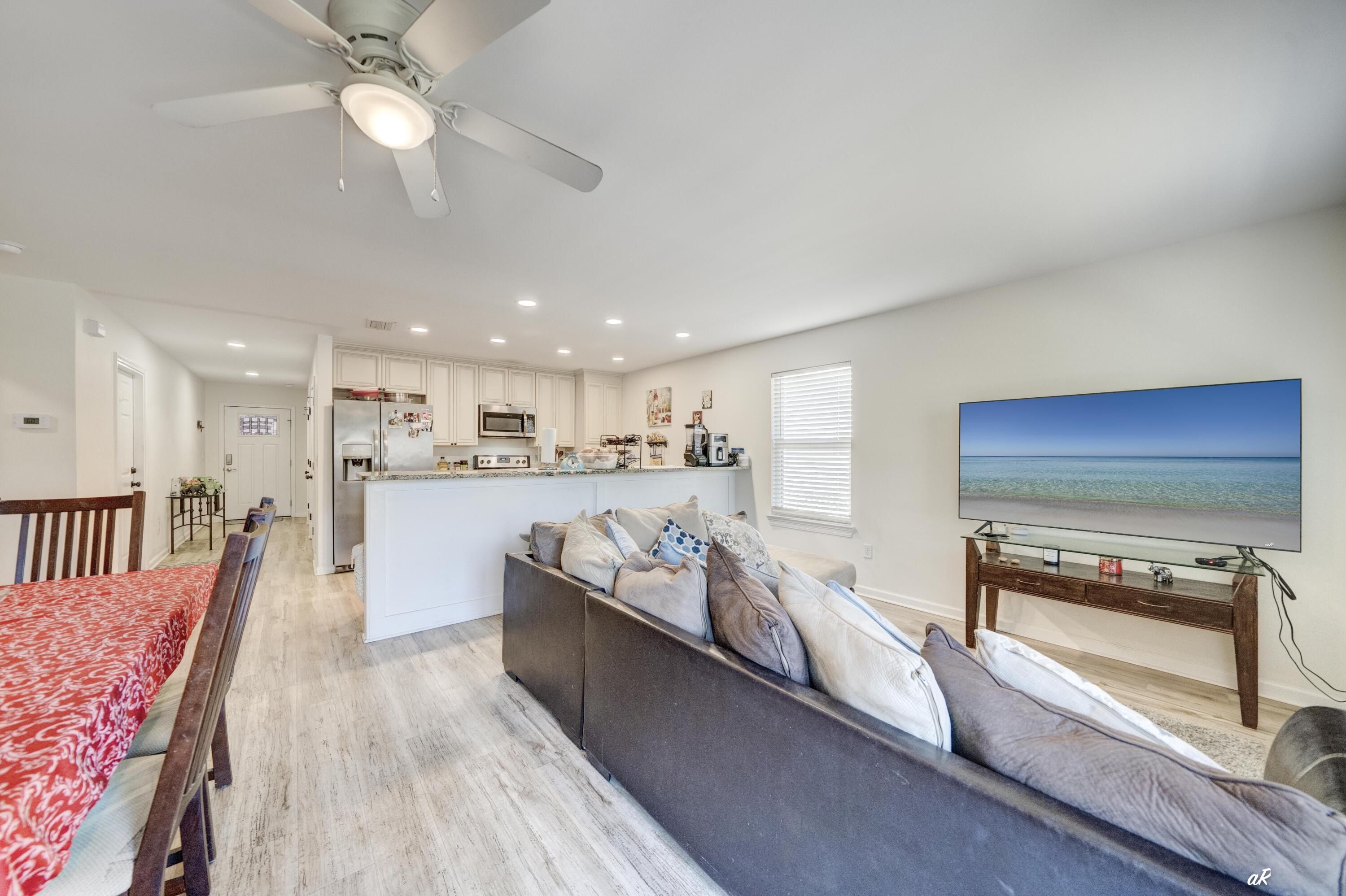 2432 Valley Oak Court A&b Panama City Beach FL 32408