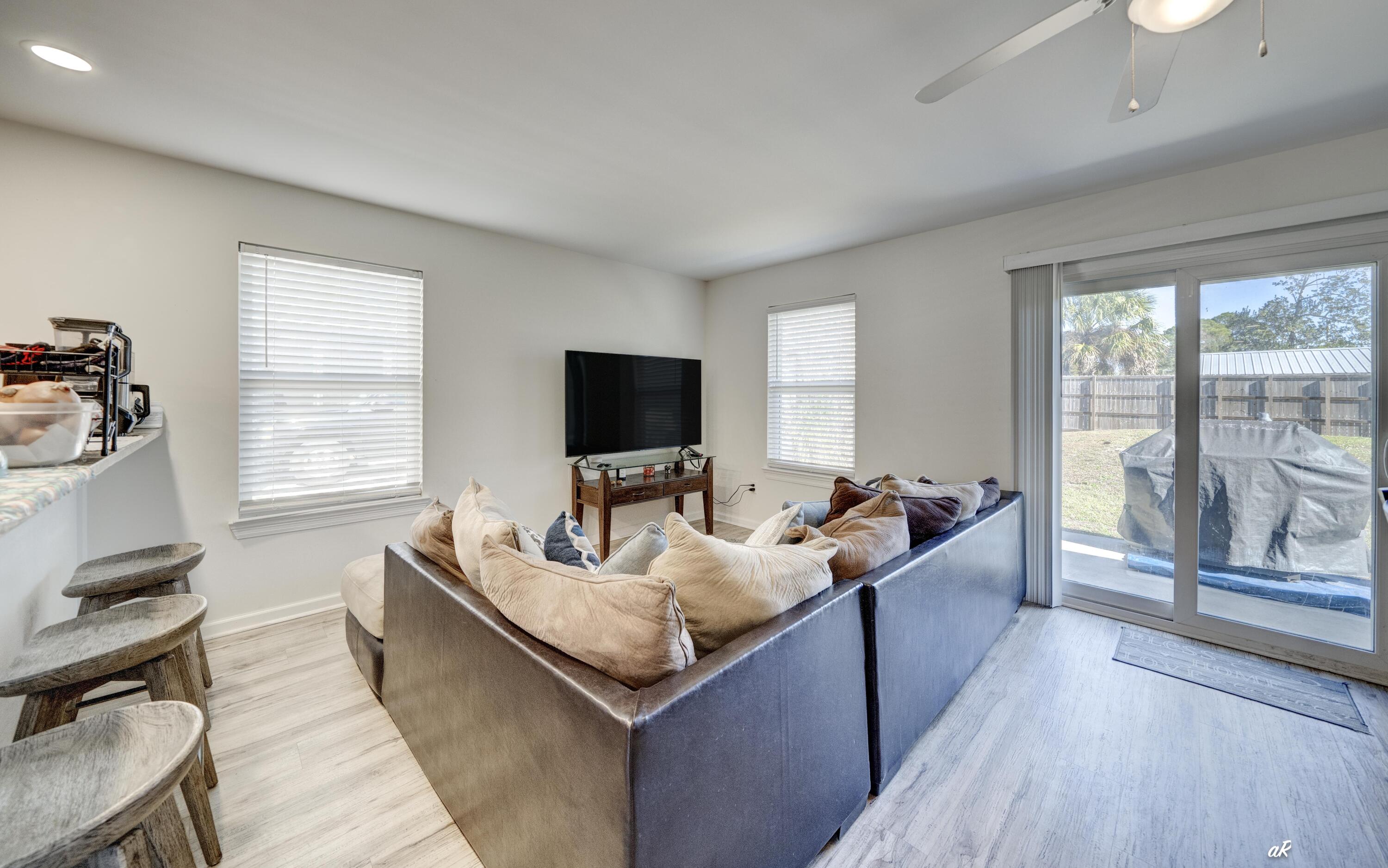 2432 Valley Oak Court A&b Panama City Beach FL 32408