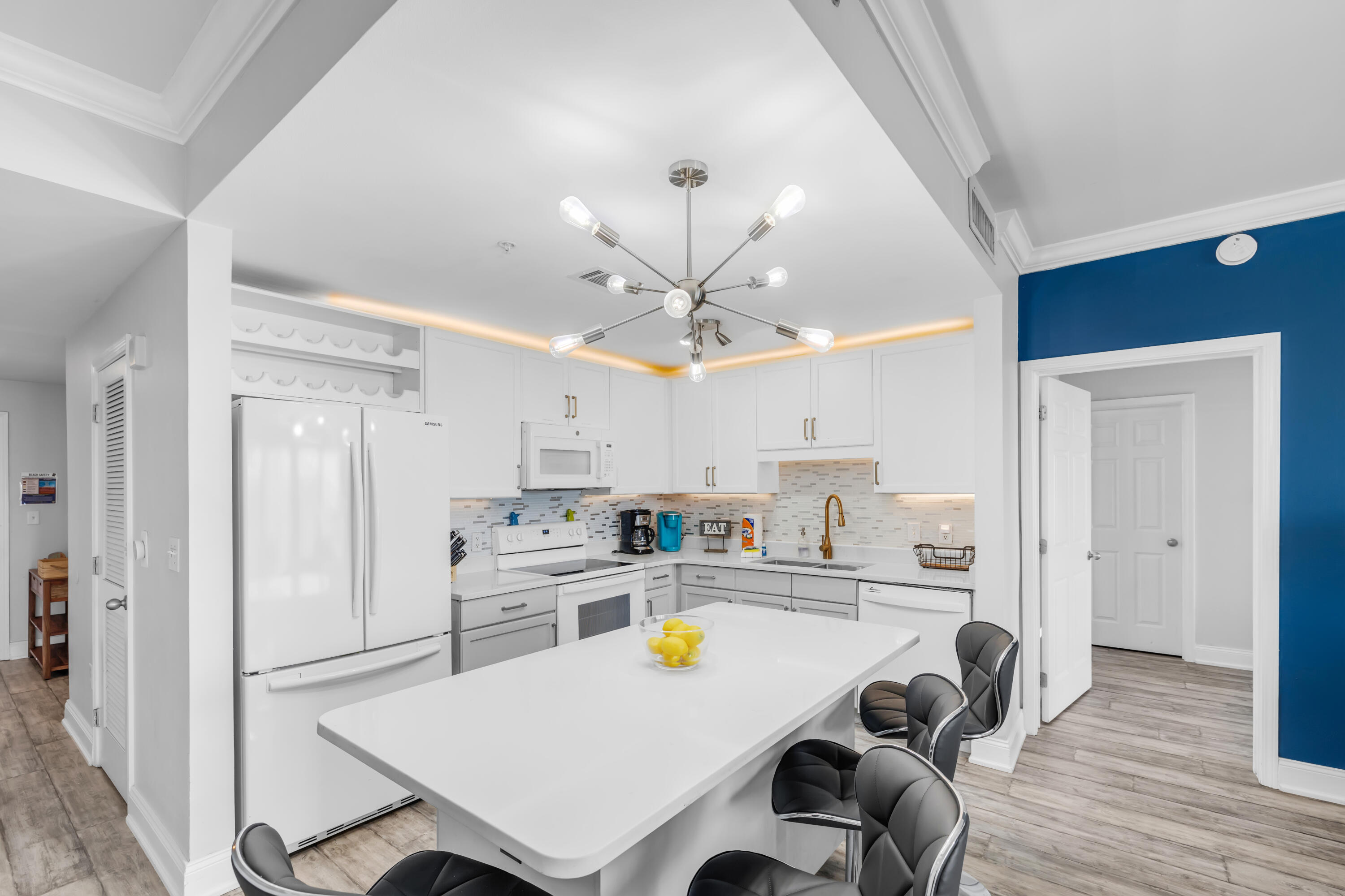9860 S Thomas Drive Panama City Beach FL 32408