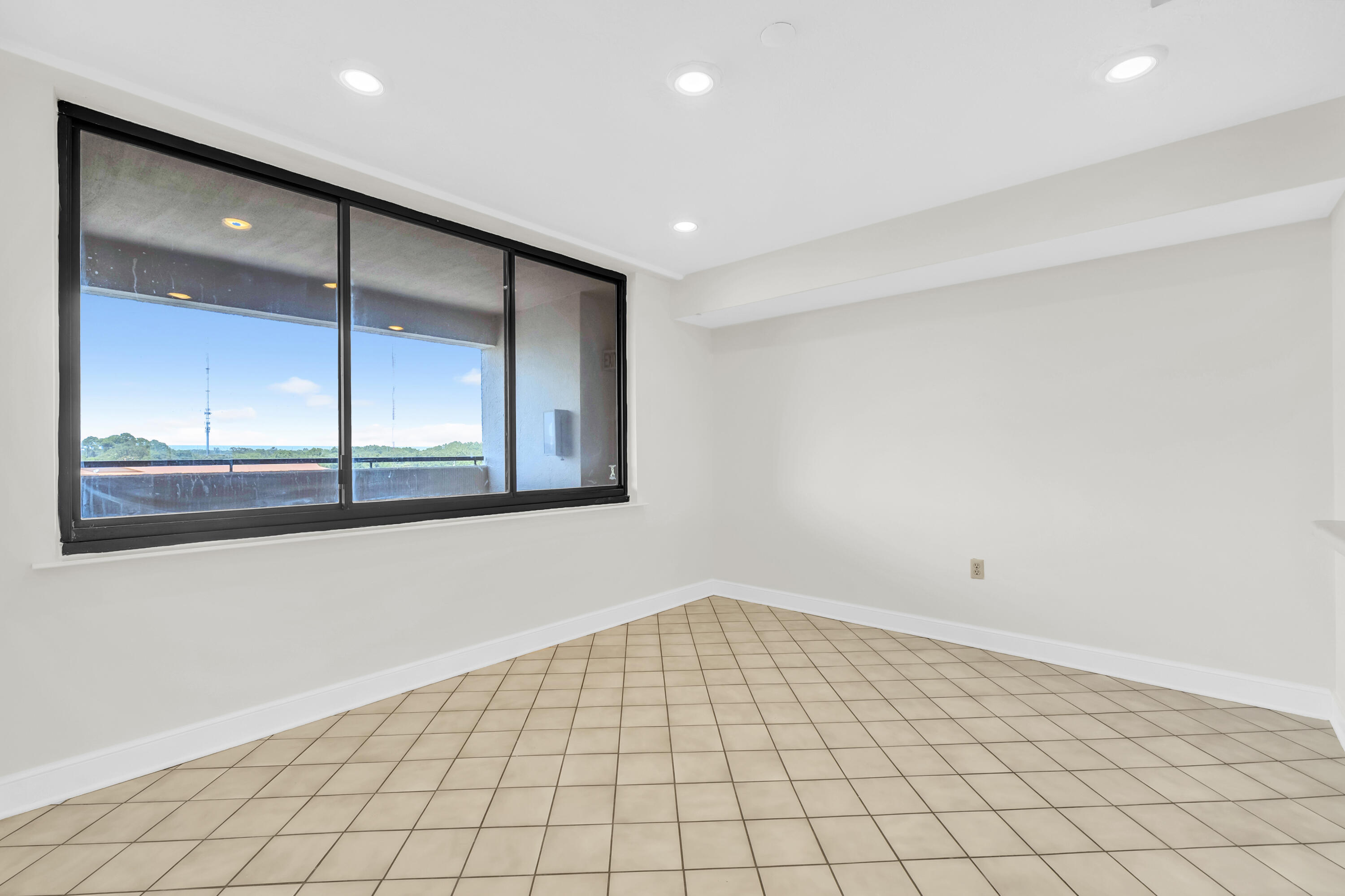 200 SW Miracle Strip Parkway Fort Walton Beach FL 32548