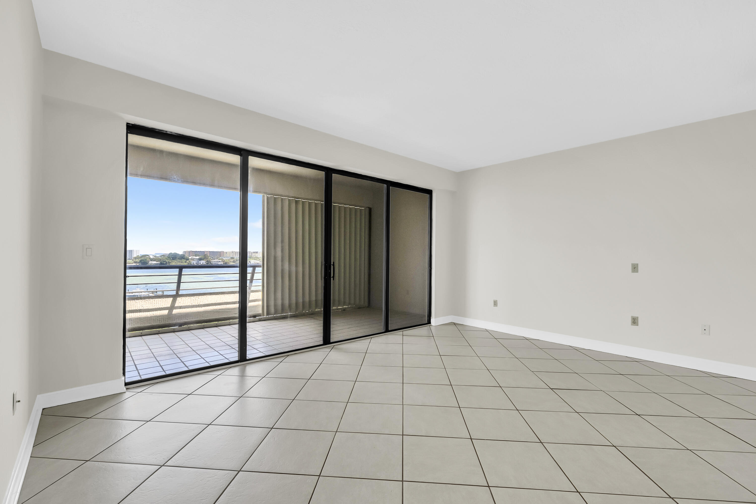 200 SW Miracle Strip Parkway Fort Walton Beach FL 32548