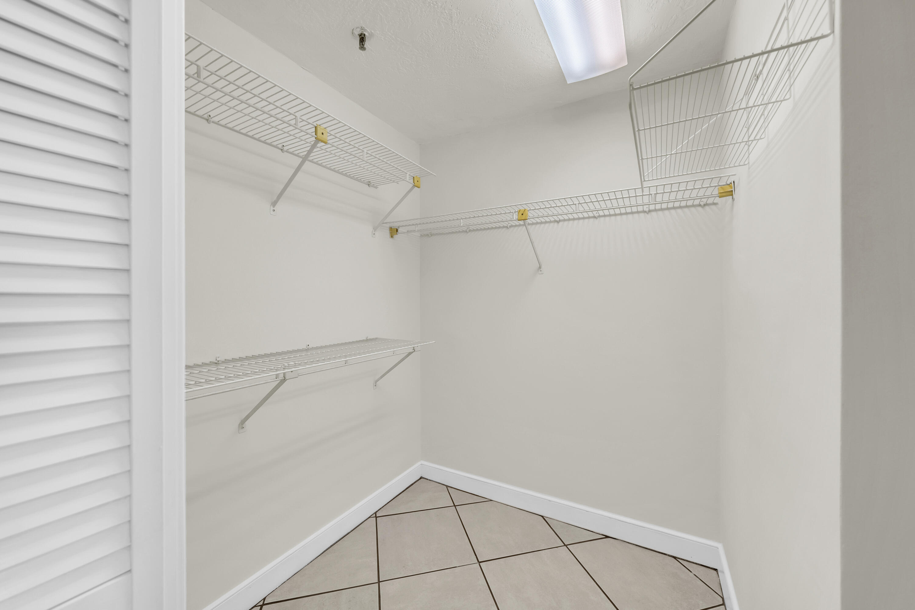200 SW Miracle Strip Parkway Fort Walton Beach FL 32548