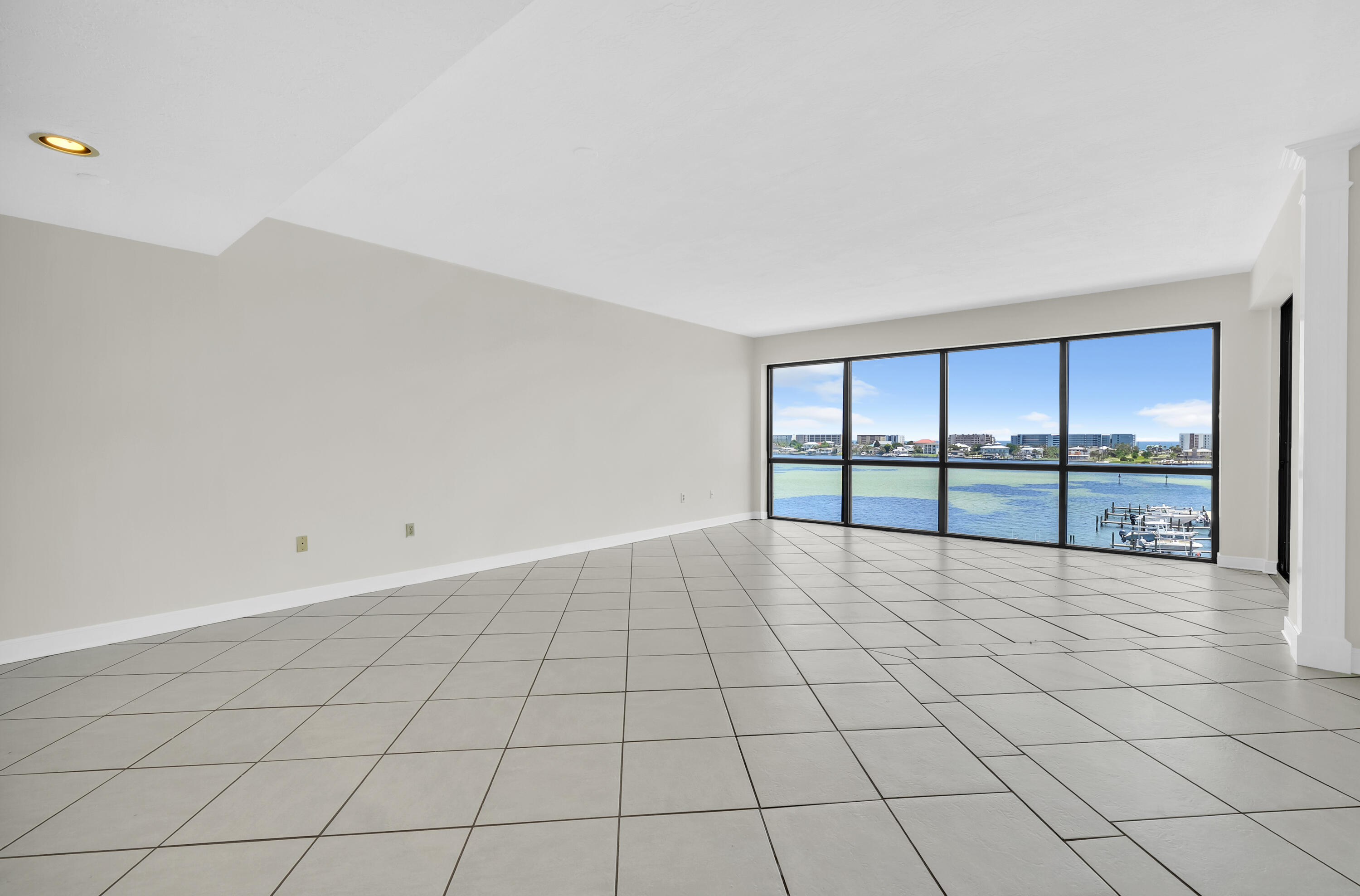200 SW Miracle Strip Parkway Fort Walton Beach FL 32548