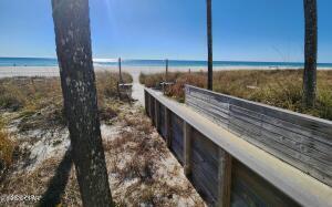 7205 Thomas Drive Panama City Beach FL 32408