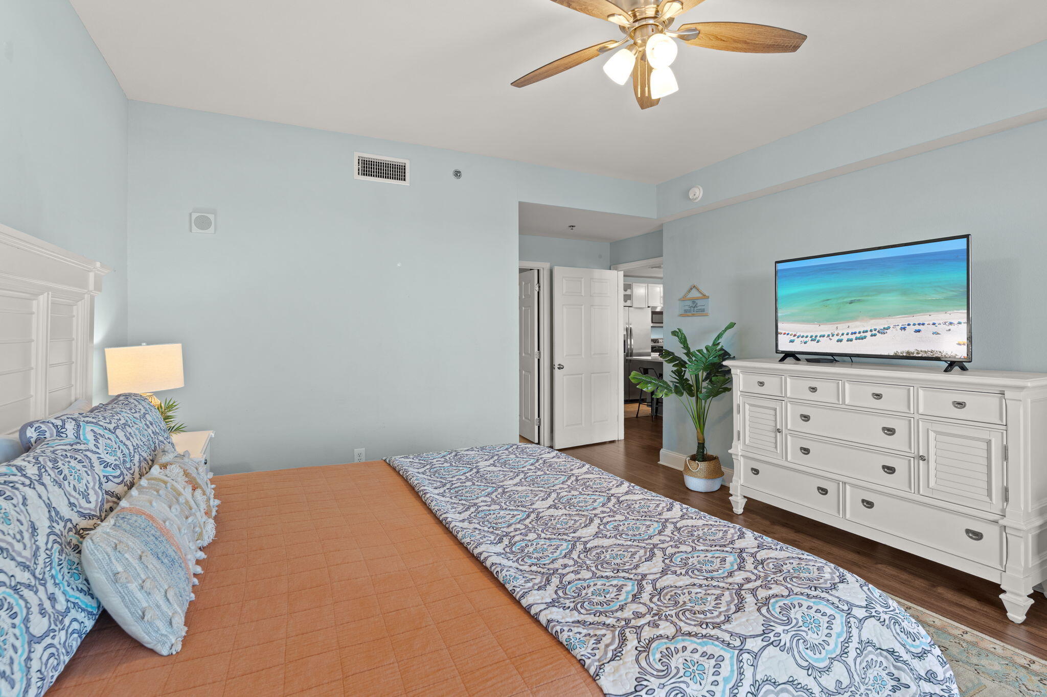 9902 S Thomas Drive Panama City Beach FL 32408