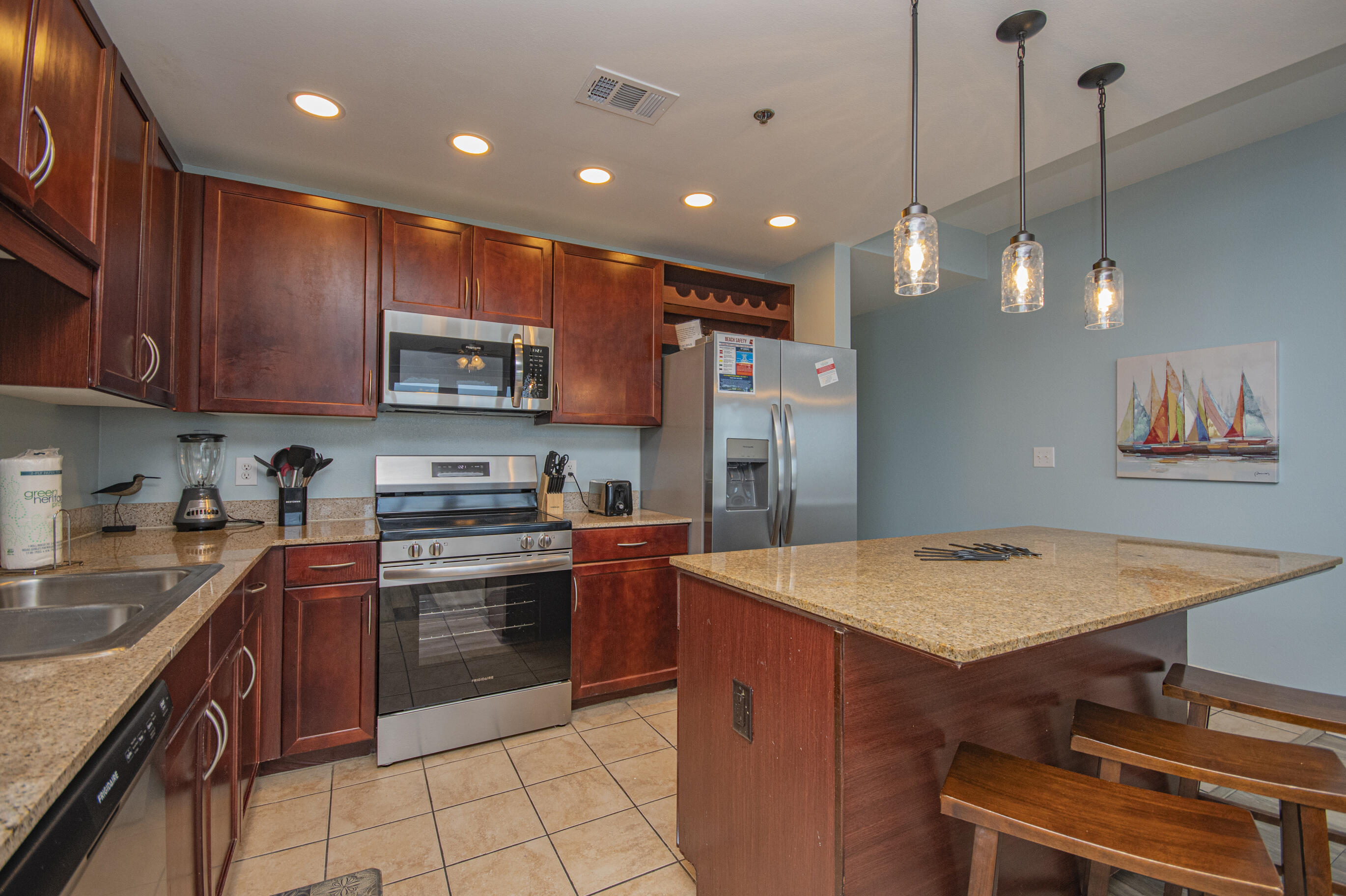9902 S Thomas Drive Panama City Beach FL 32408
