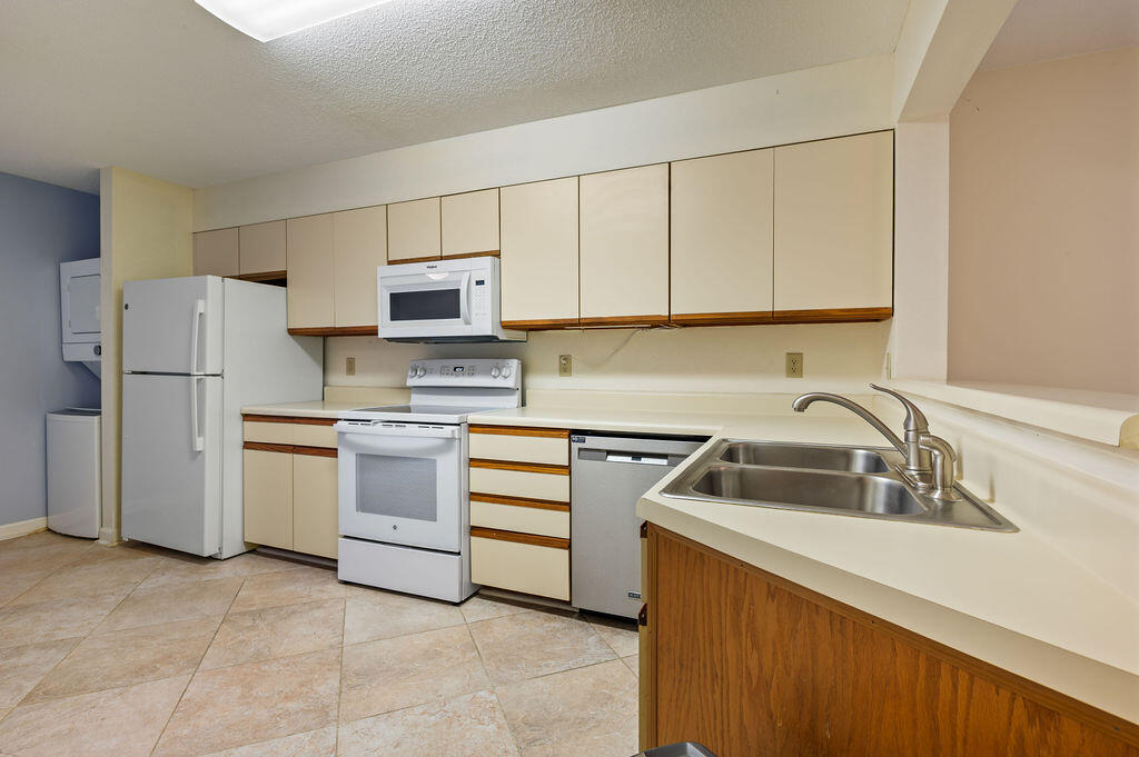 101 Southlake Court Niceville FL 32578