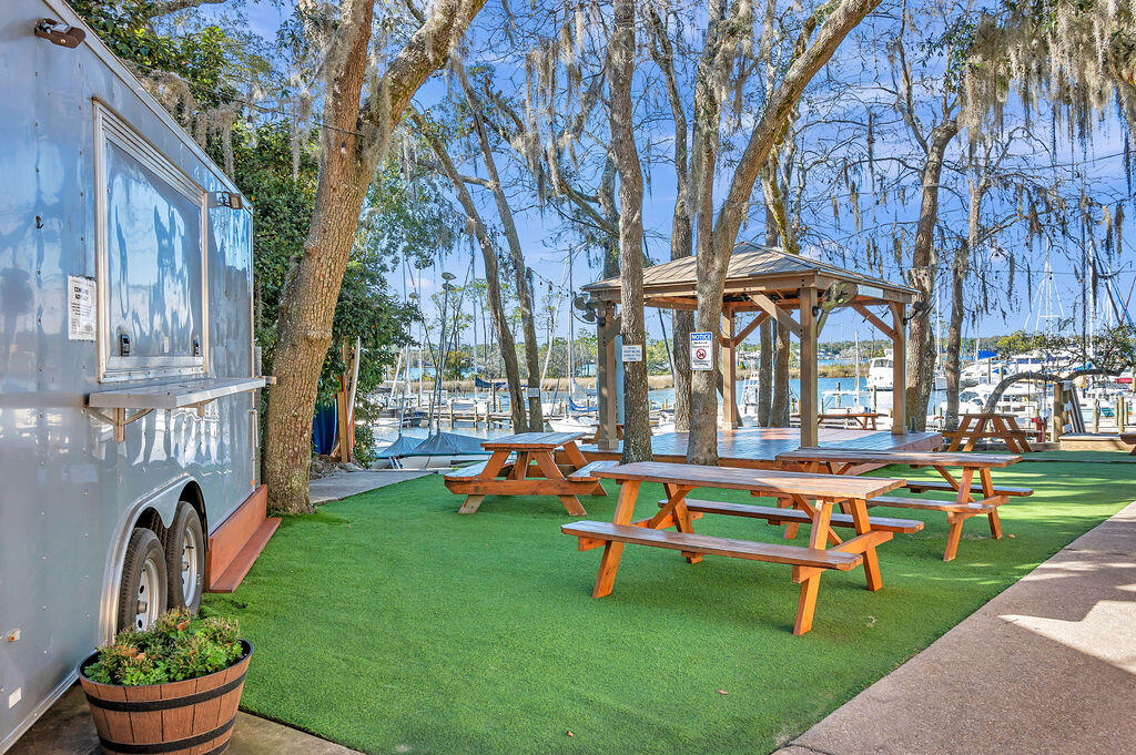 101 Southlake Court Niceville FL 32578