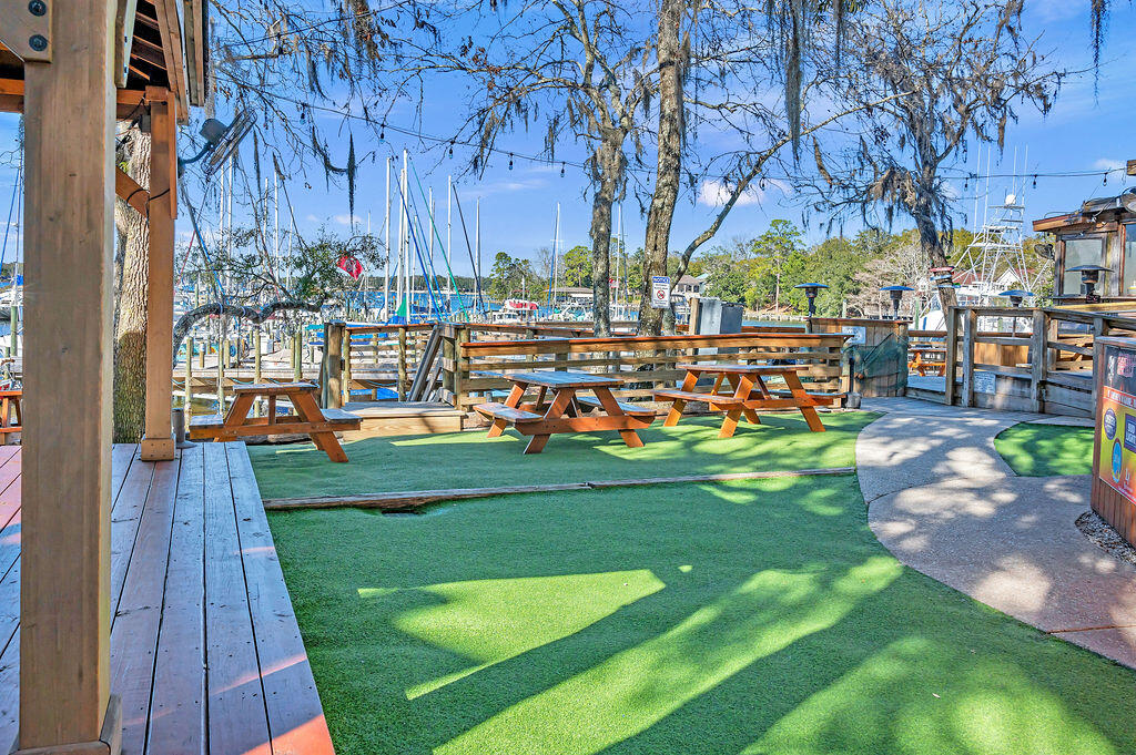 101 Southlake Court Niceville FL 32578
