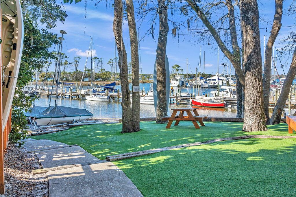 101 Southlake Court Niceville FL 32578