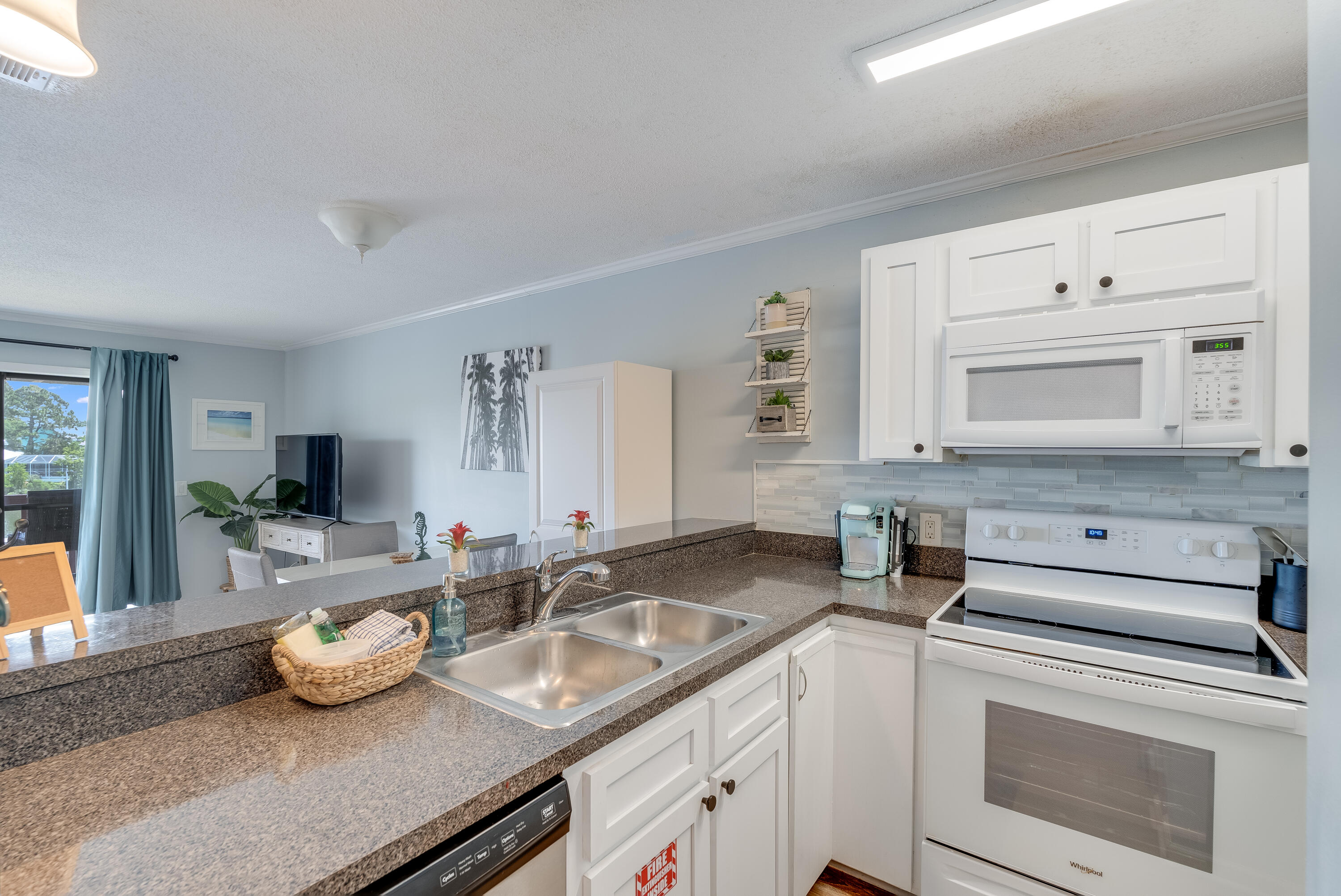 8730 Thomas Drive Panama City Beach FL 32408