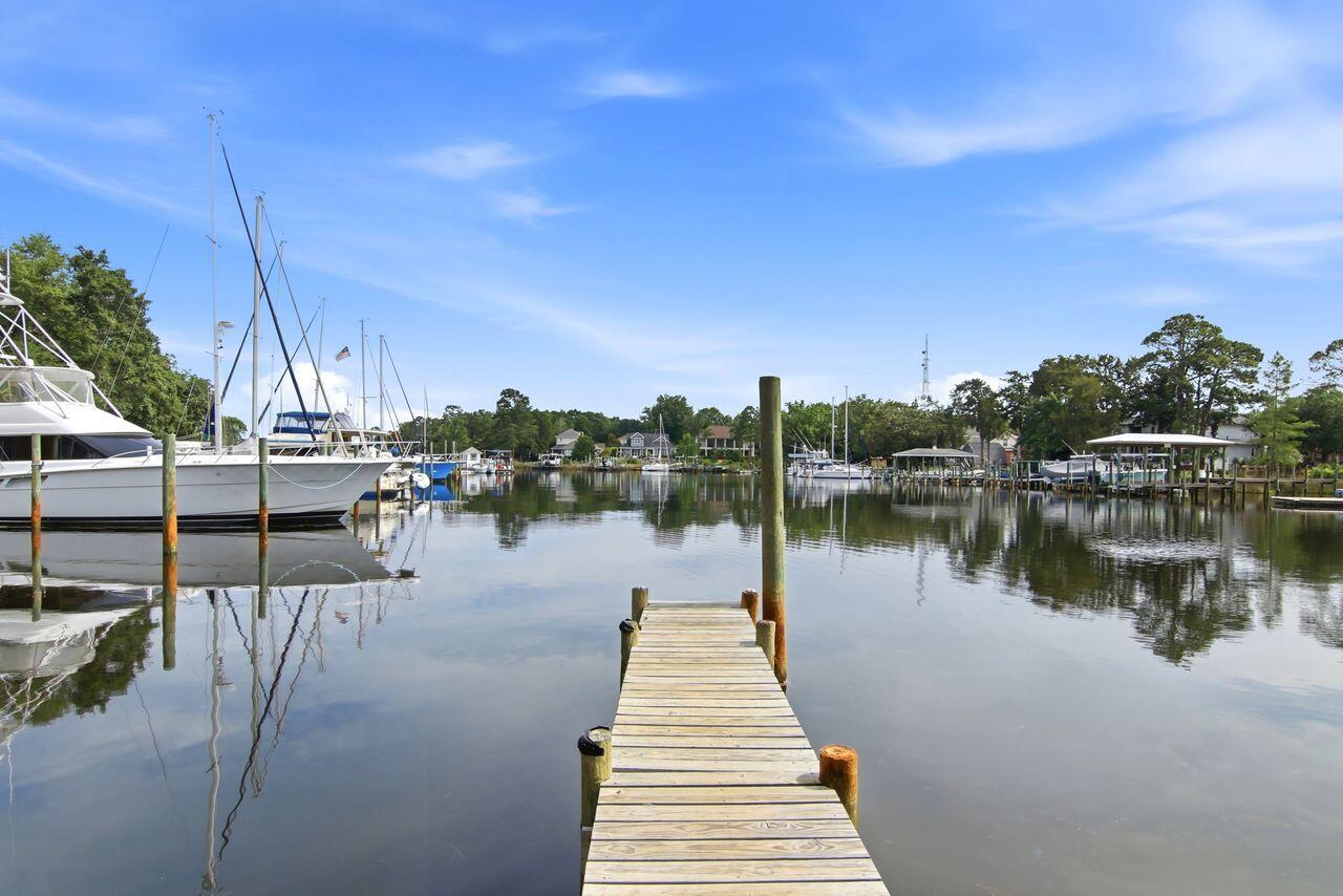 59 Marina Cove Drive Niceville FL 32578