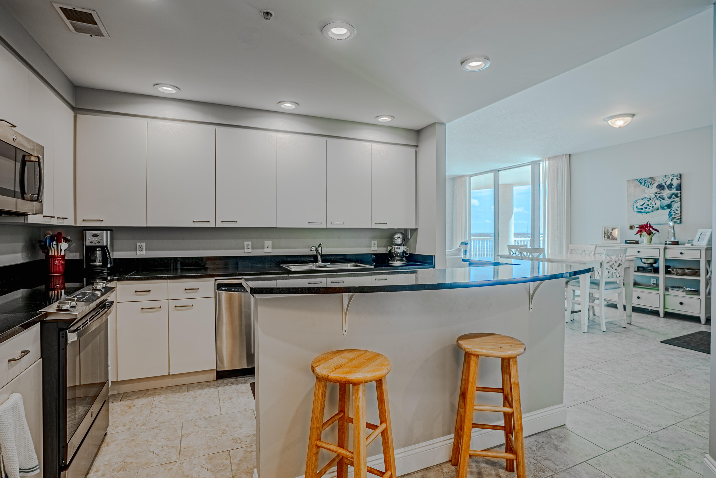 6422 W Highway 98 Panama City Beach FL 32407