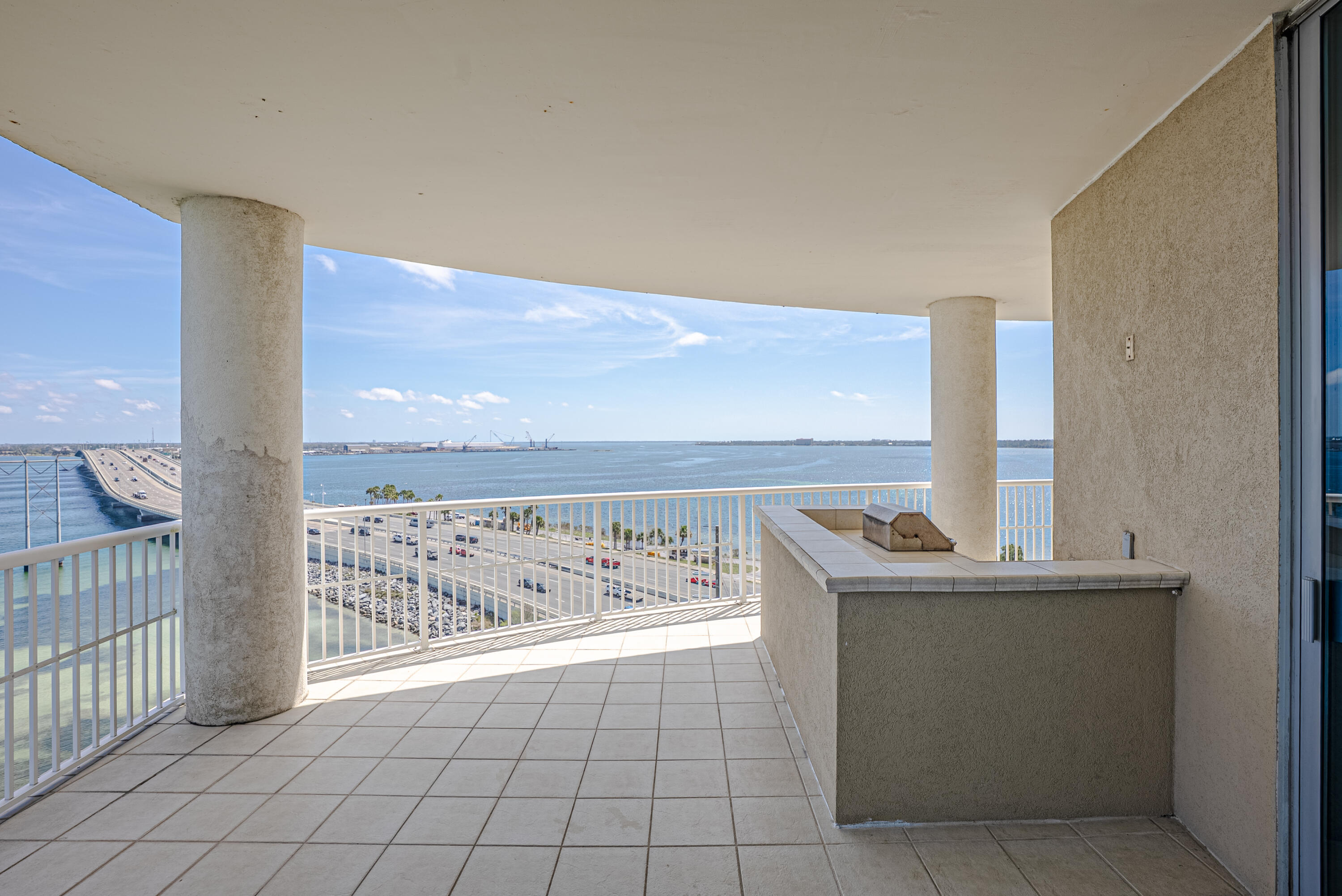 6422 W Highway 98 Panama City Beach FL 32407