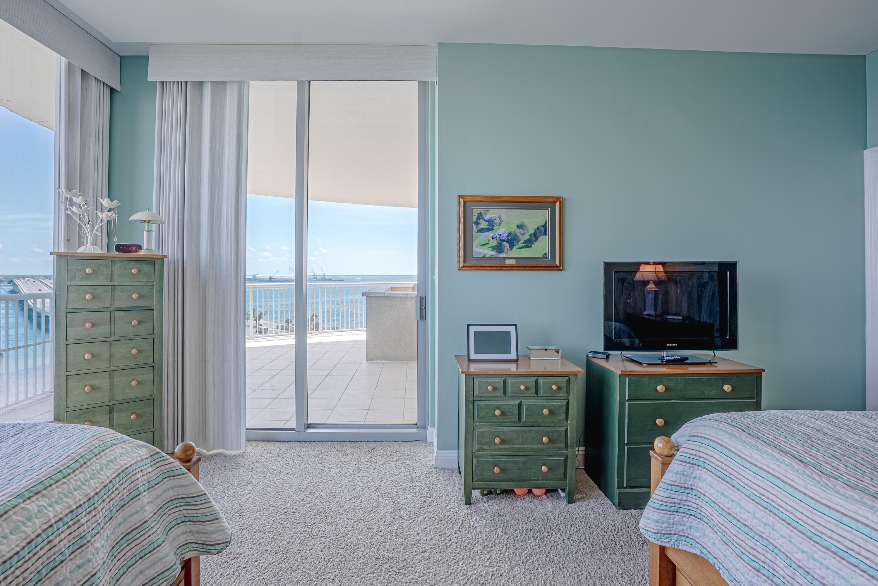 6422 W Highway 98 Panama City Beach FL 32407