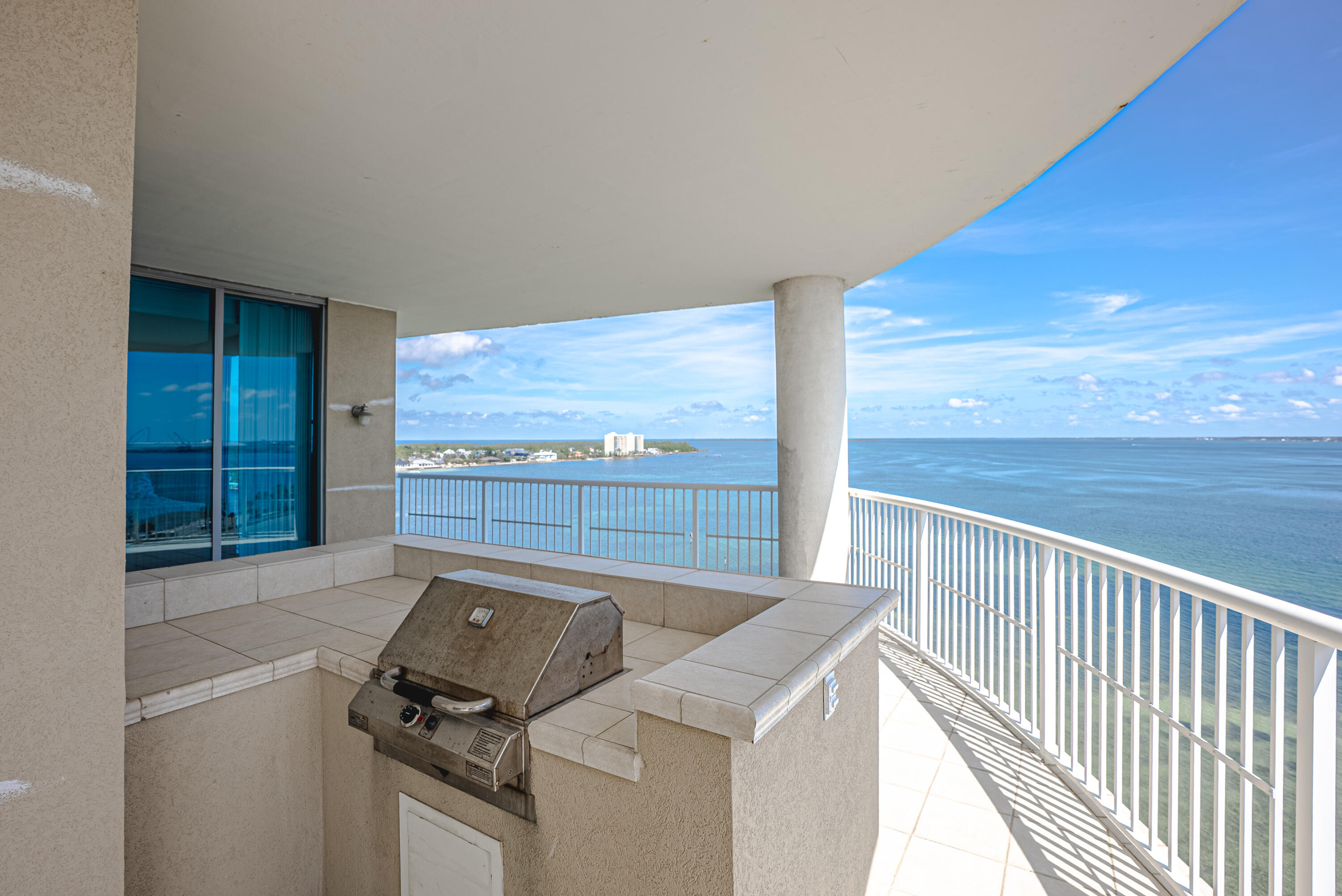 6422 W Highway 98 Panama City Beach FL 32407