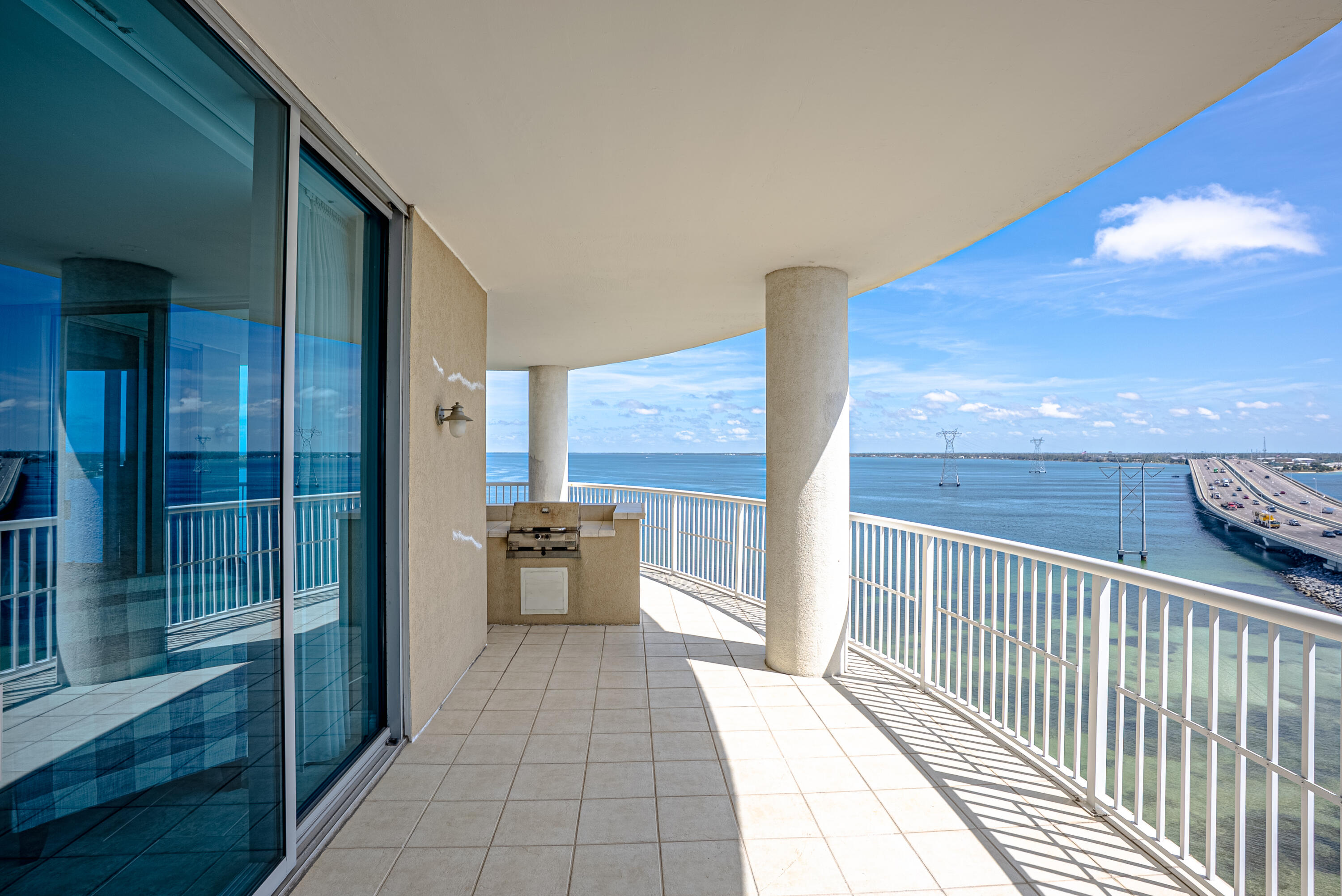6422 W Highway 98 Panama City Beach FL 32407