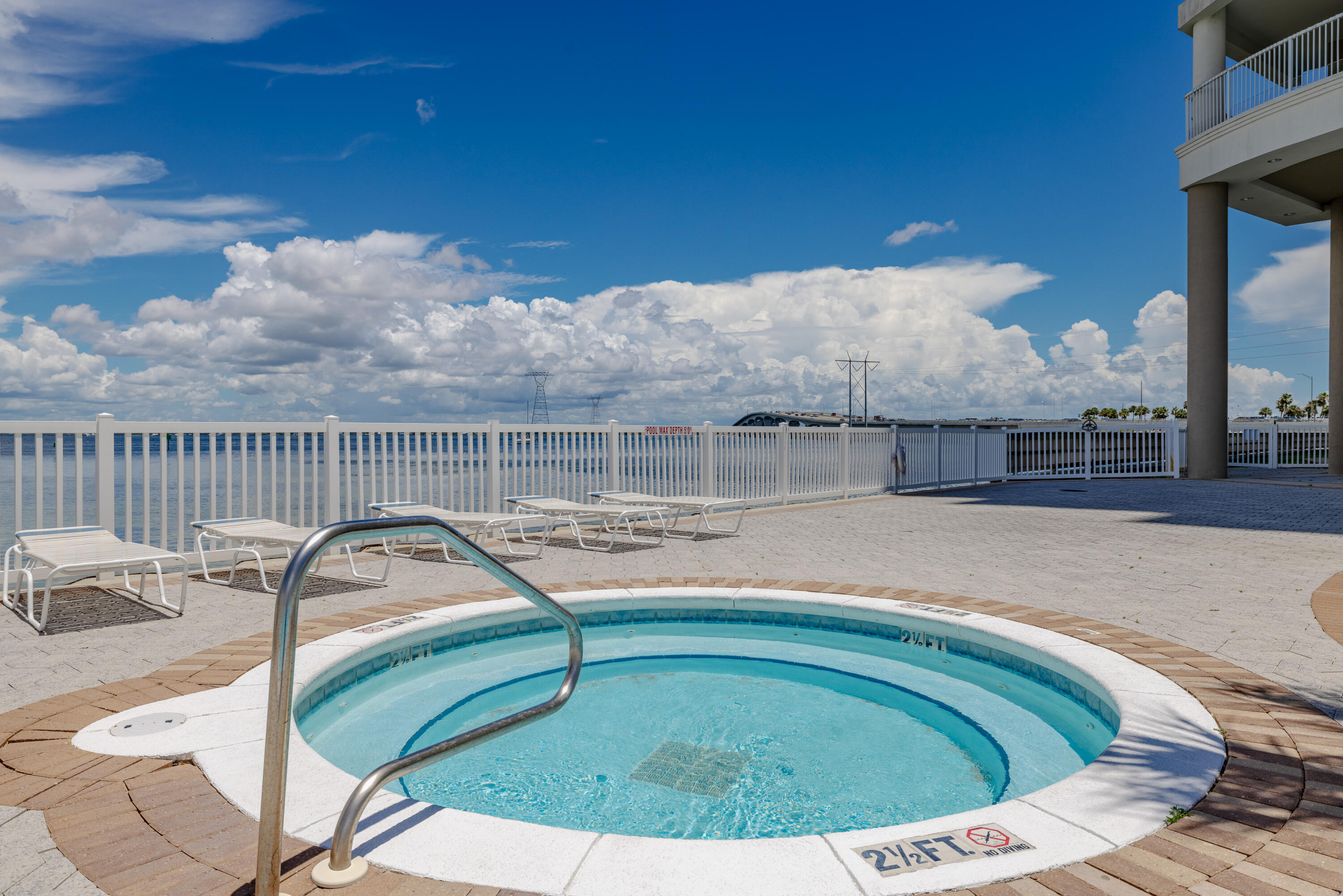6422 W Highway 98 Panama City Beach FL 32407